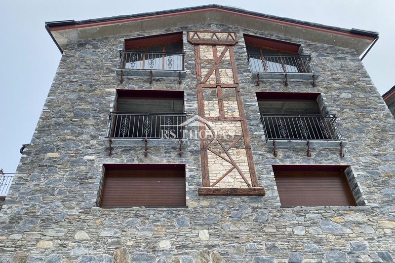 Chalet Independiente en venta Canillo, Andorra. Ref: 2027. RS Thomas Real Estate