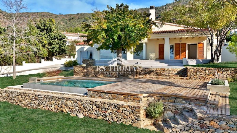 Chalet Independiente en venta Roses, Girona. Ref: 2283. RS Thomas Real Estate