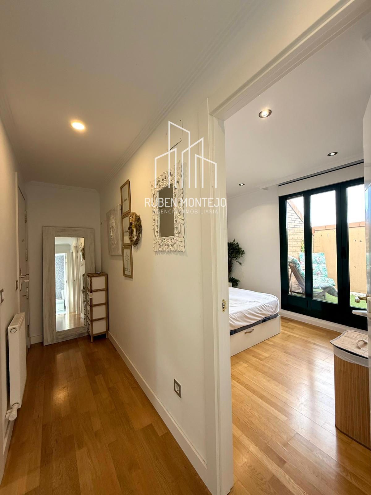 Dormitorio - ACOGEDOR ÁTICO CON DOS TERRAZAS EN PARQUE VALHONDO