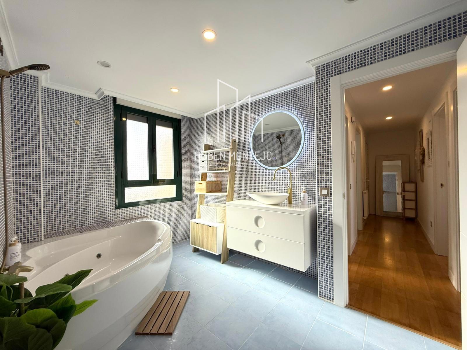 baño - ACOGEDOR ÁTICO CON DOS TERRAZAS EN PARQUE VALHONDO