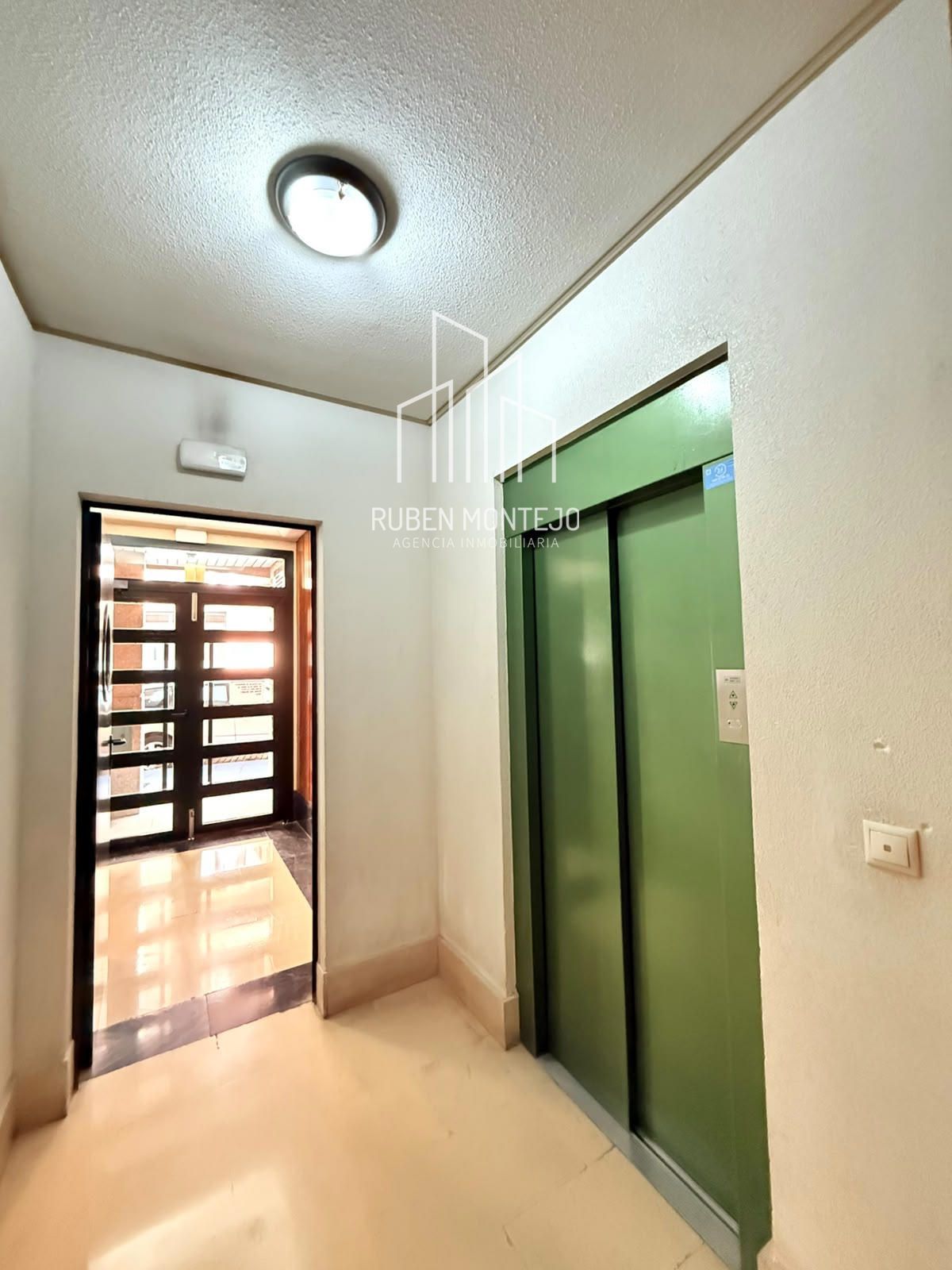 ascensor - Bonito Apartamento totalmente exterior
