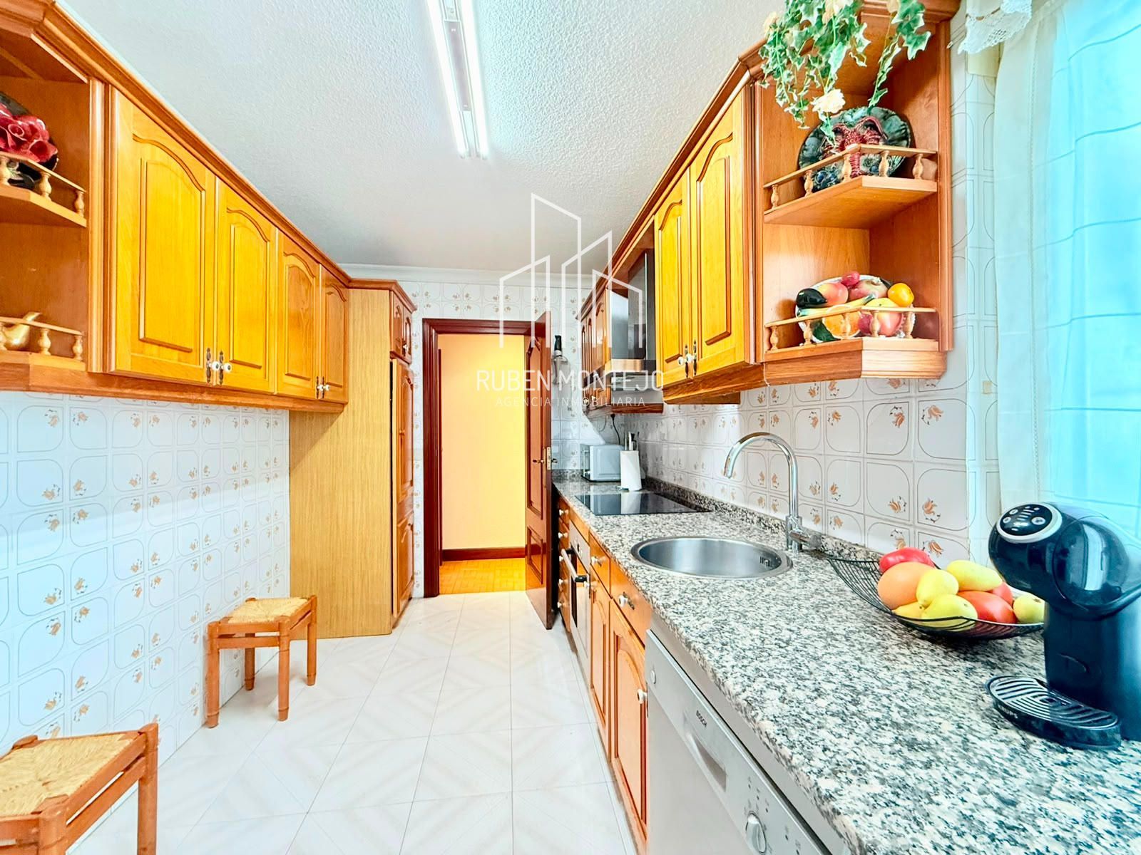 cocina - Cuidada vivienda con garaje y trastero opcional