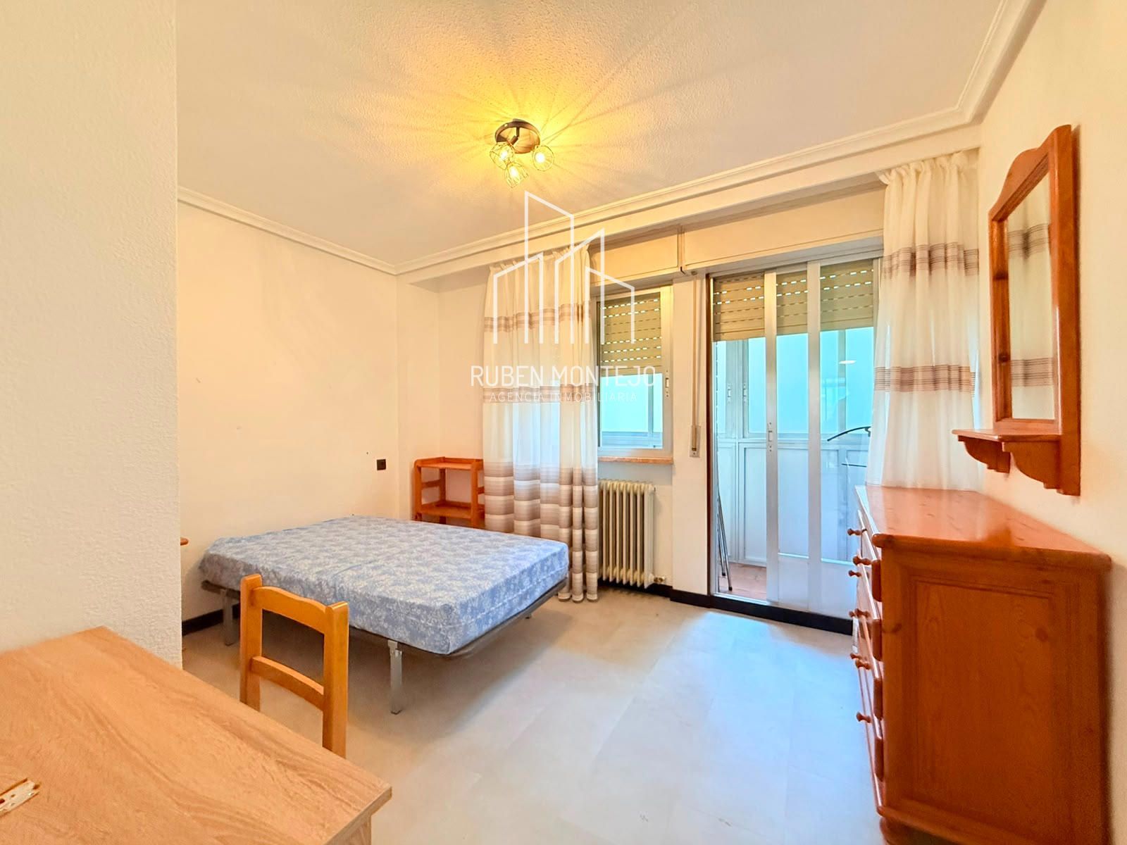dormitorio 1 - Reformada en alquiler para estudiantes