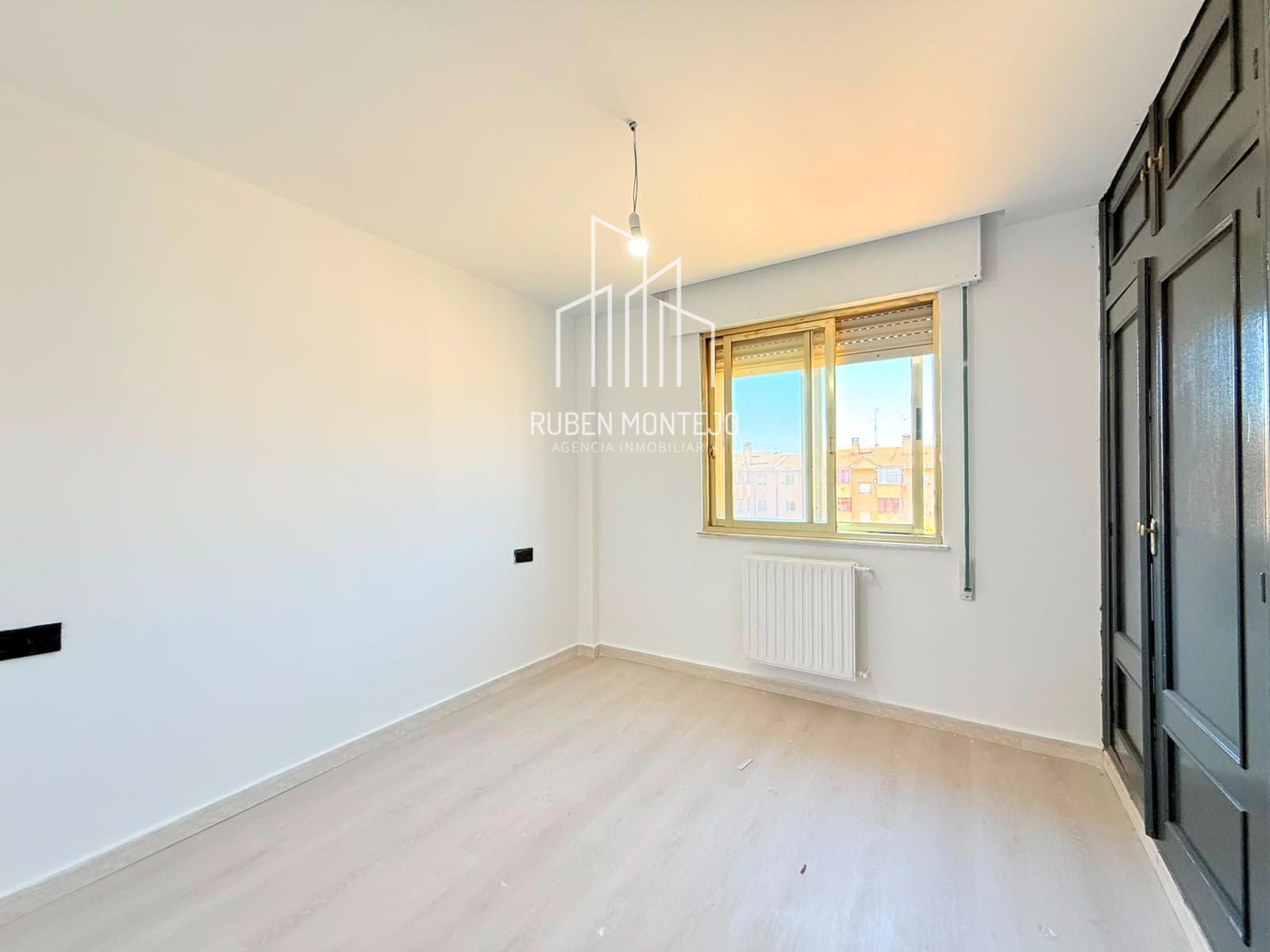 dormitorio 2 - Reformado y muy luminoso en Puente Ladrillo