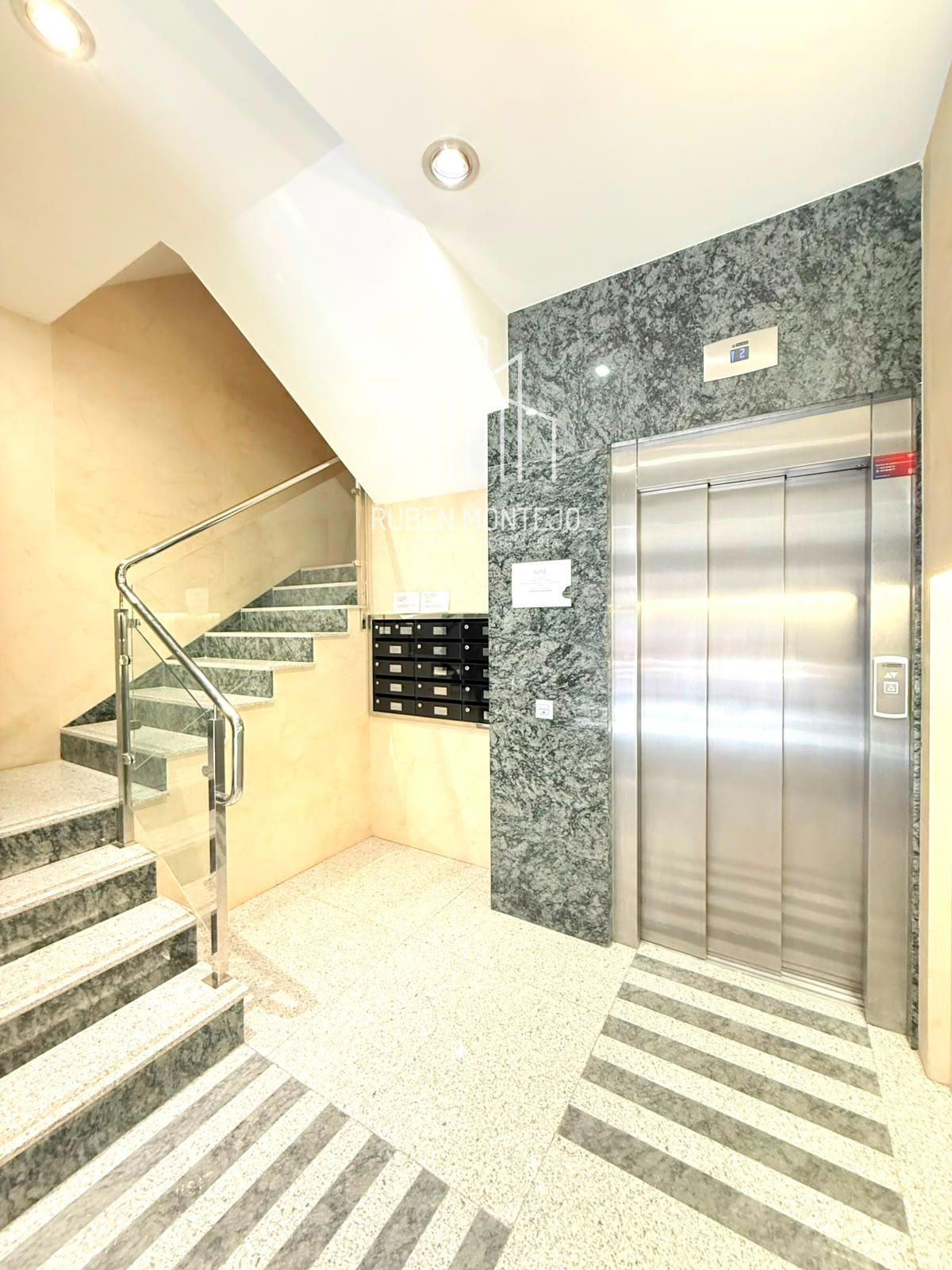 Luminosa vivienda junto Avenida de Villamayor - Foto 51
