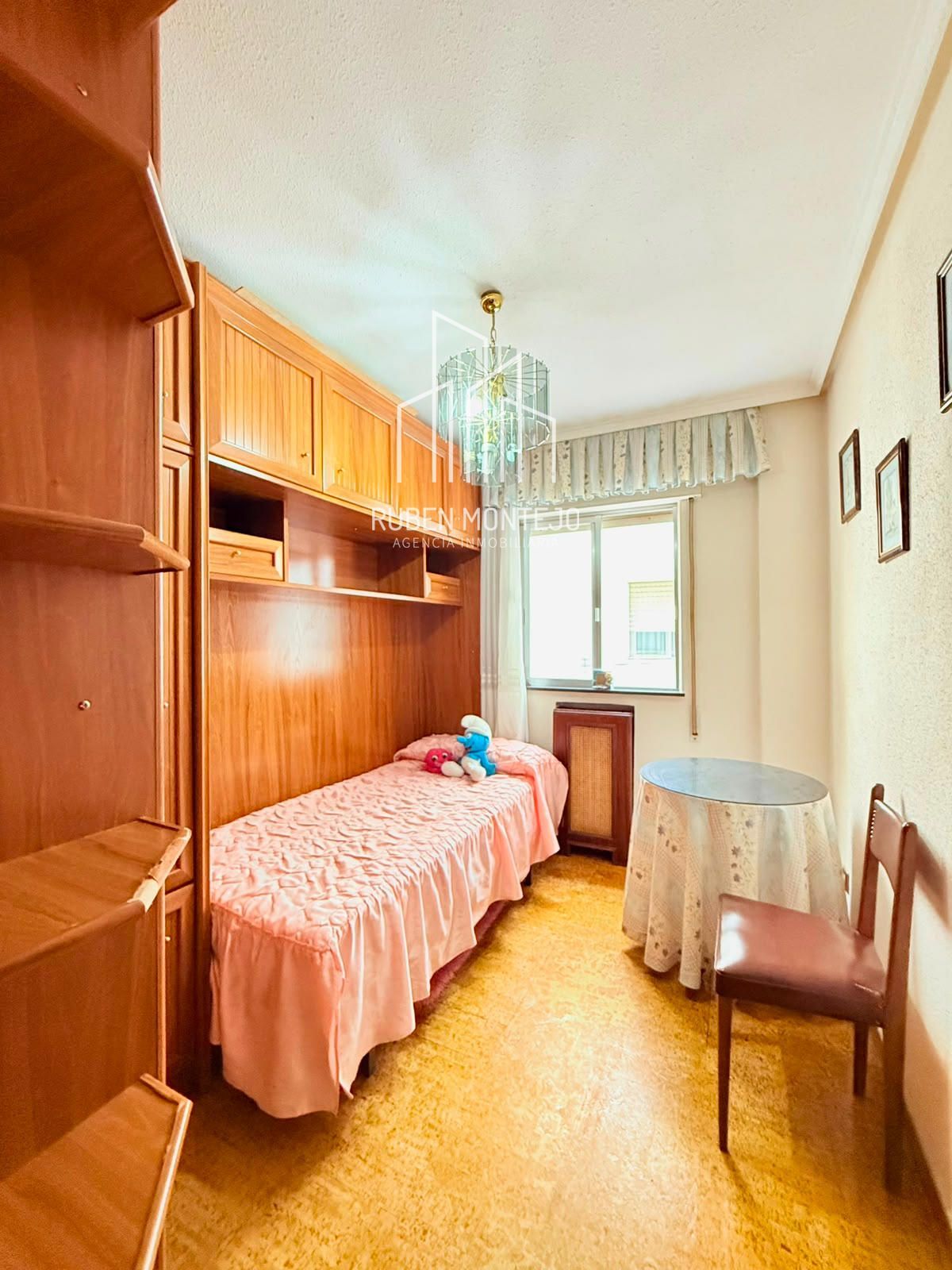 Luminosa vivienda junto Avenida de Villamayor - Foto 22