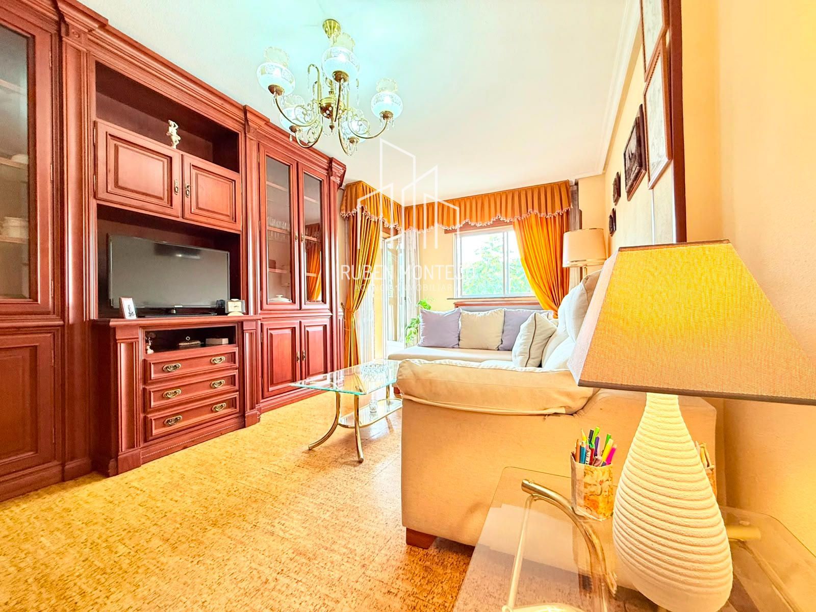 Luminosa vivienda junto Avenida de Villamayor - Foto 39
