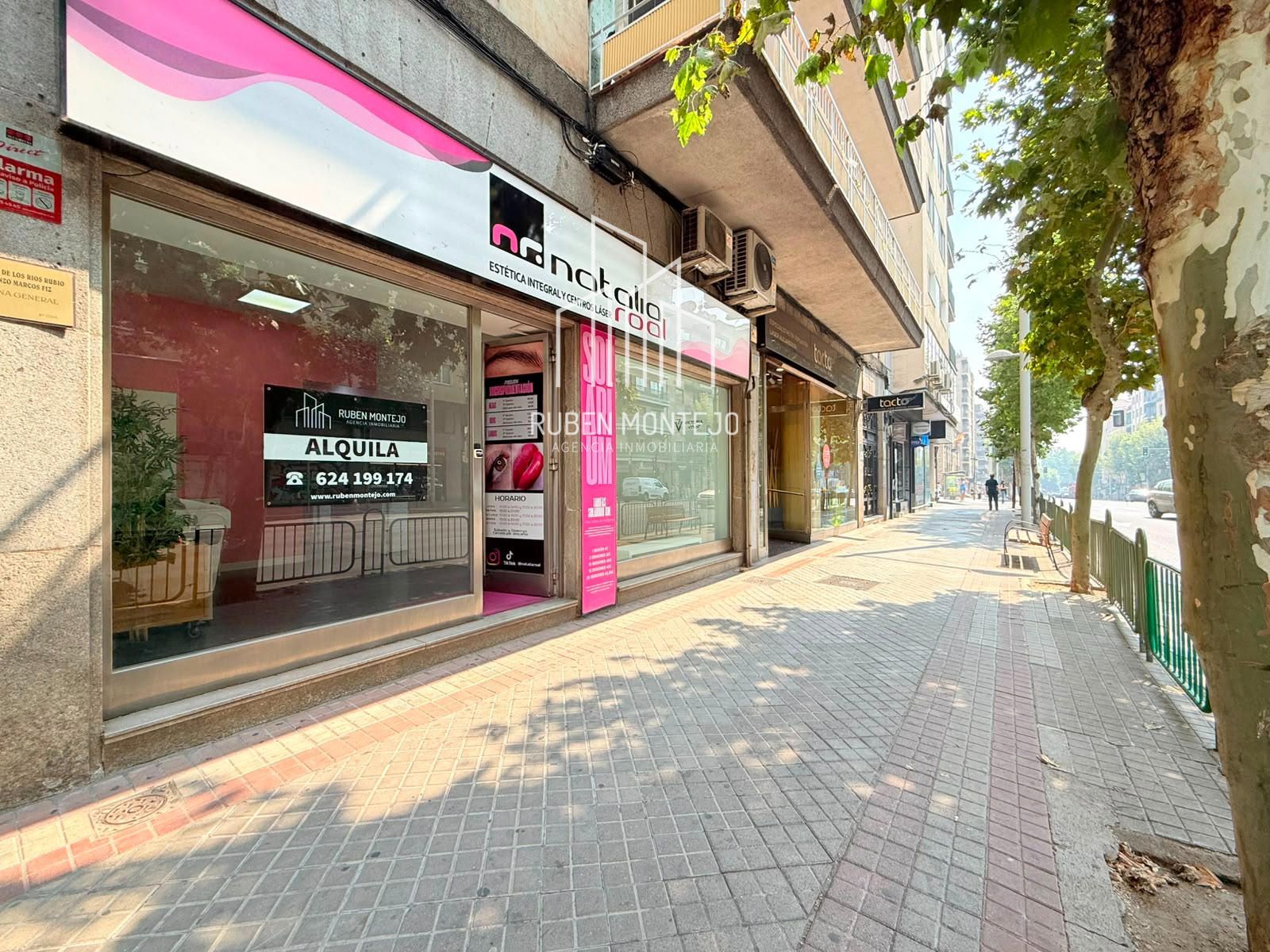 fachada - Local Comercial en una de las Avenidas más Transitadas