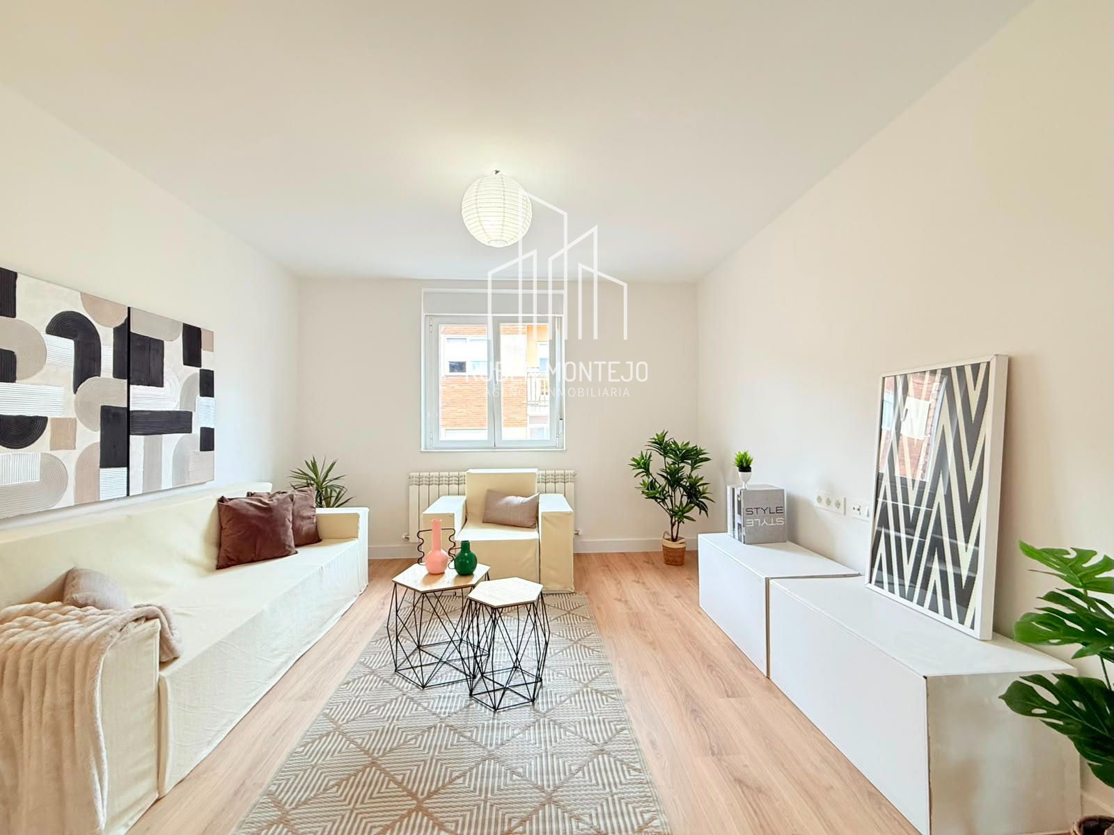 salón - Luminosa Vivienda Totalmente Reformada