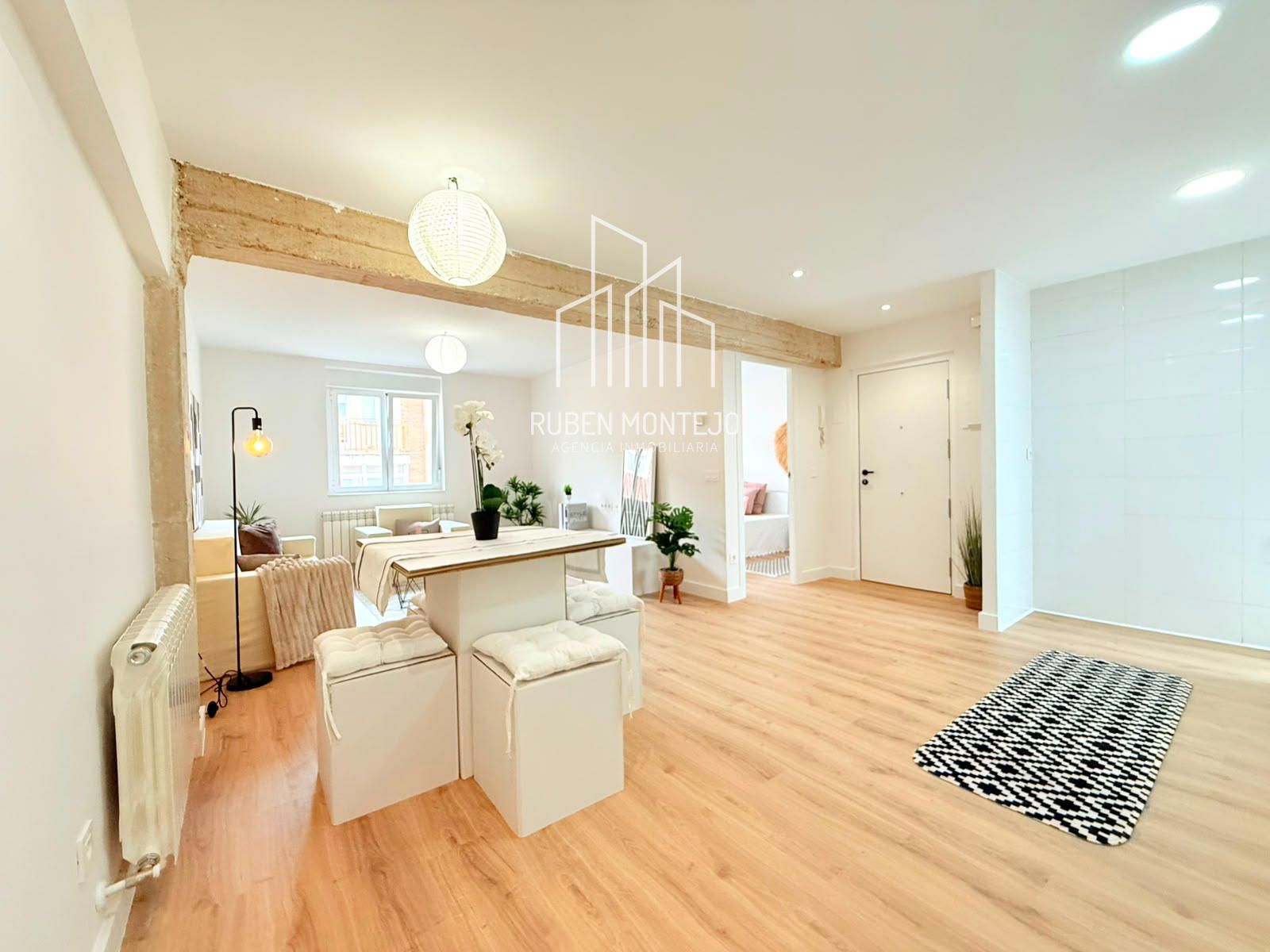 salón - Luminosa Vivienda Totalmente Reformada