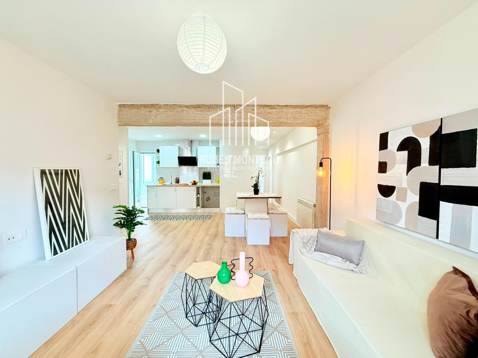 salón - Luminosa Vivienda Totalmente Reformada