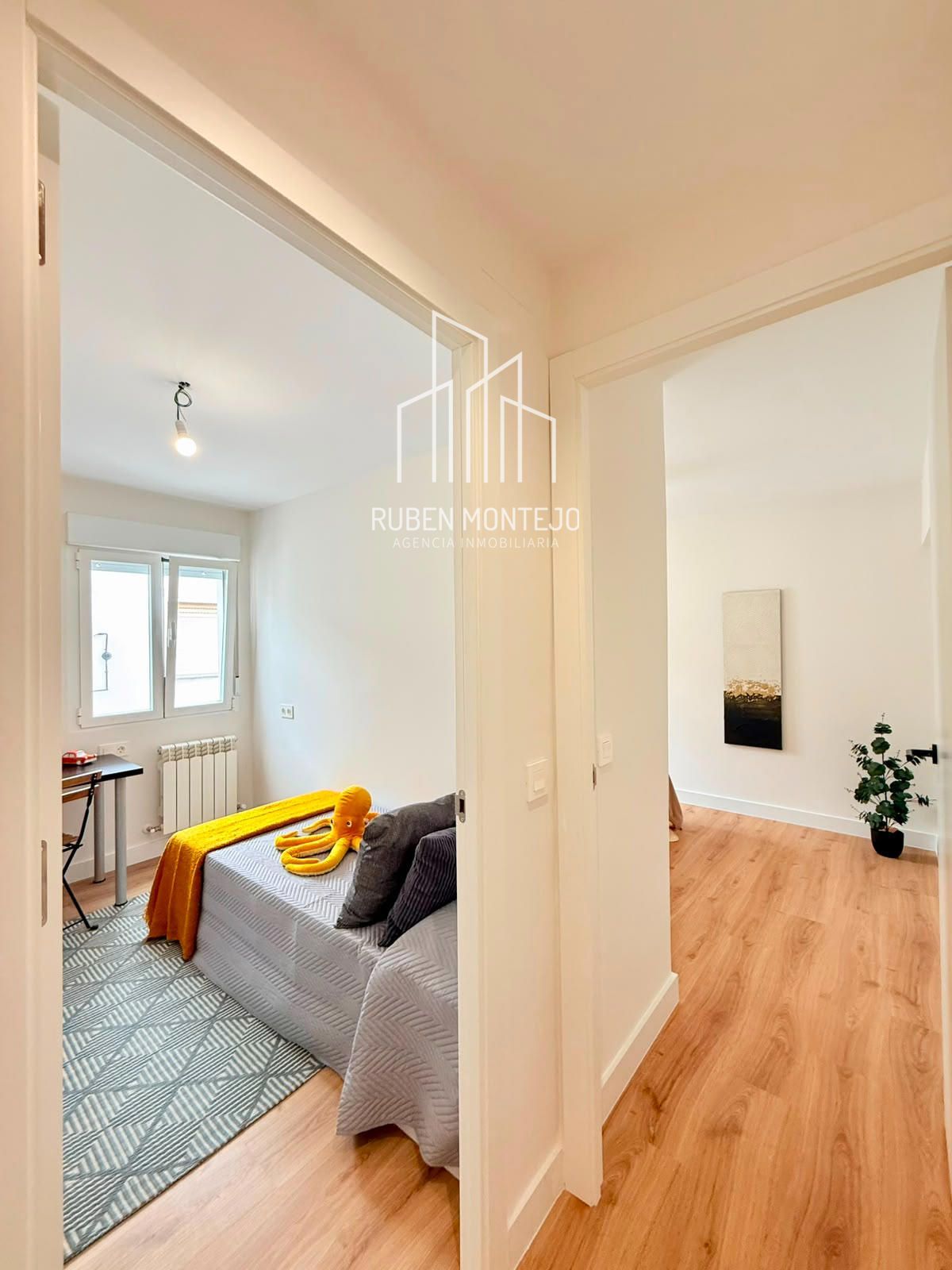 dormitorio 2 - Luminosa Vivienda Totalmente Reformada