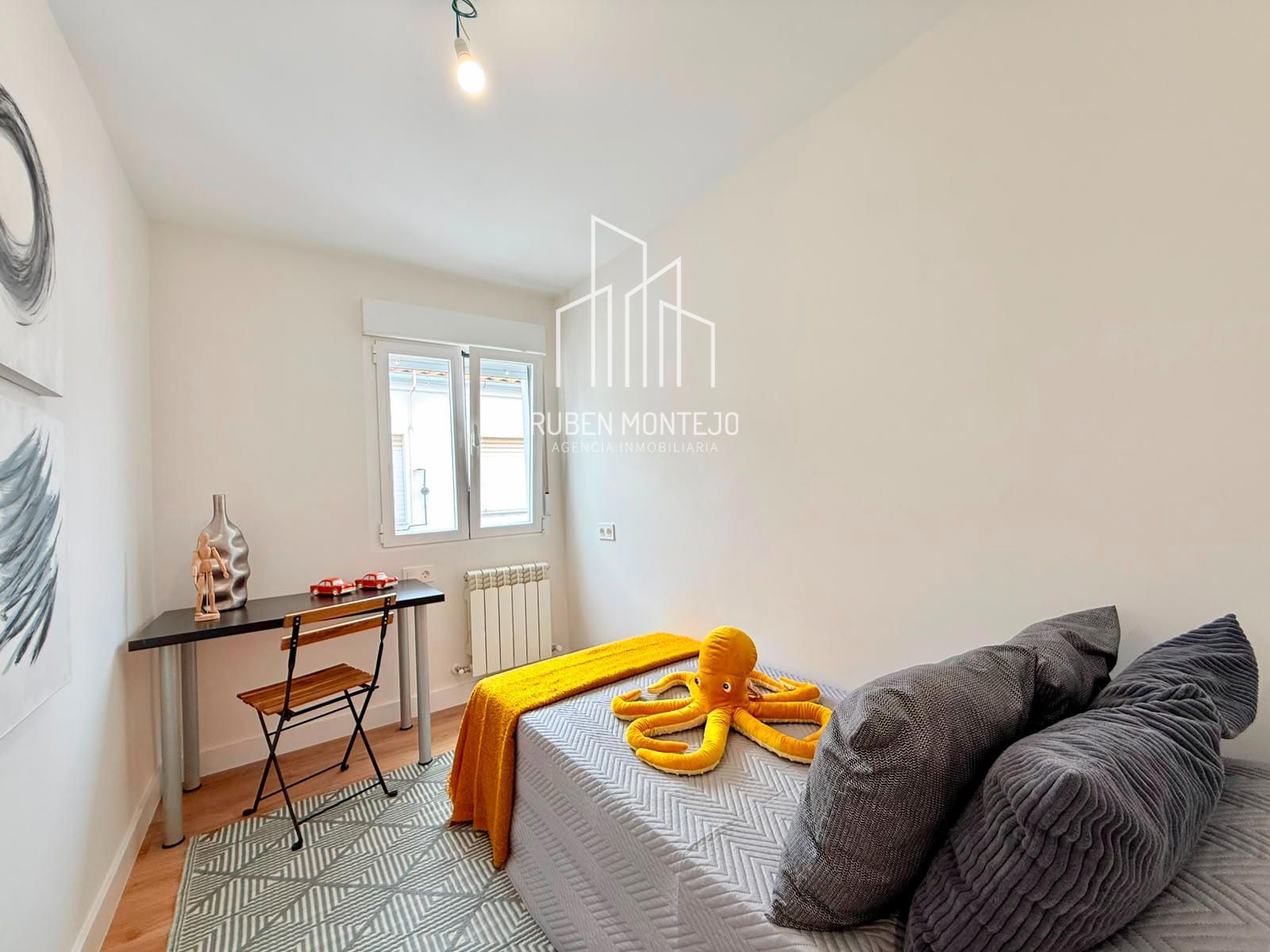 dormitorio 2 - Luminosa Vivienda Totalmente Reformada