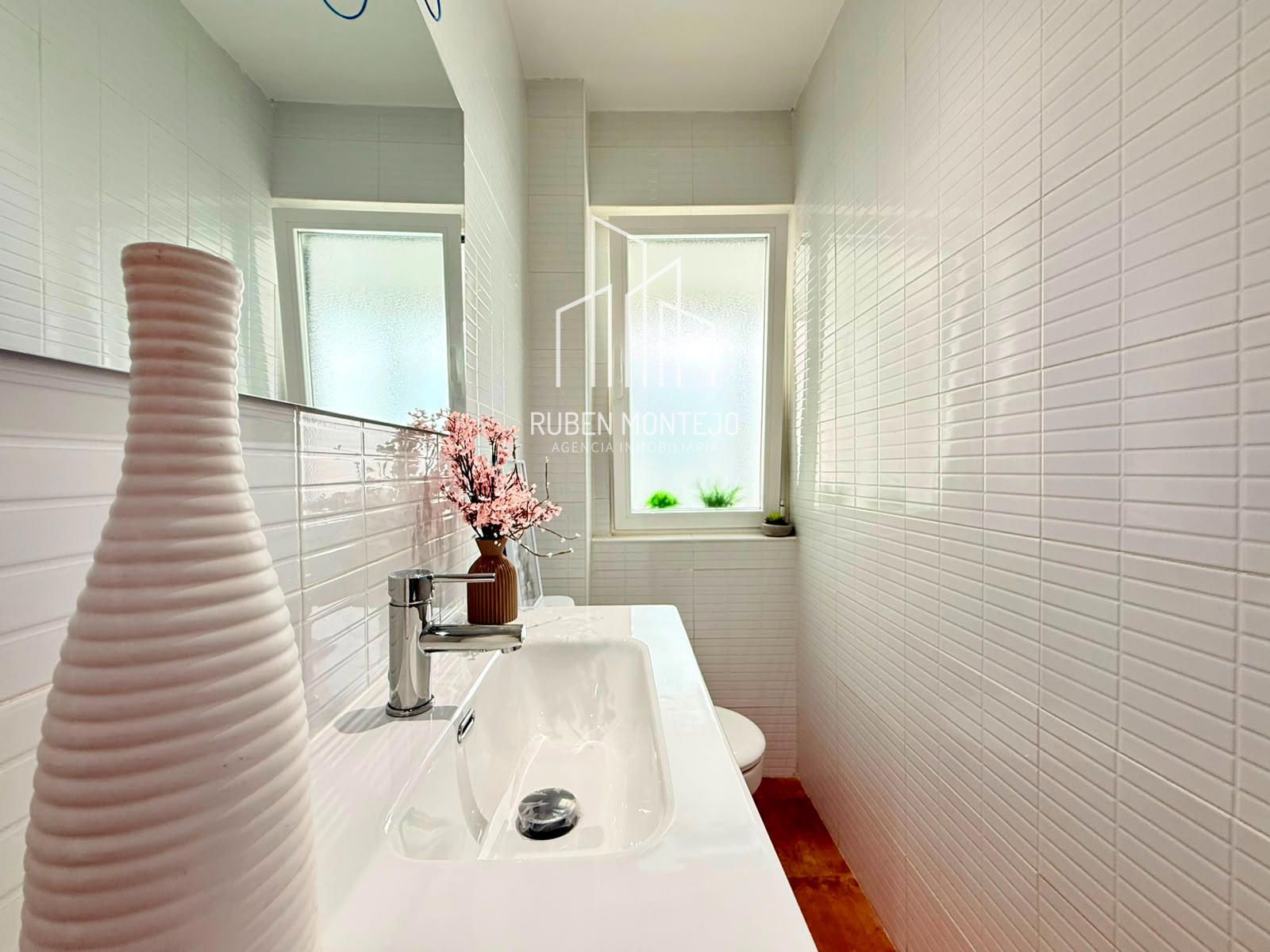 baño - Luminosa Vivienda Totalmente Reformada