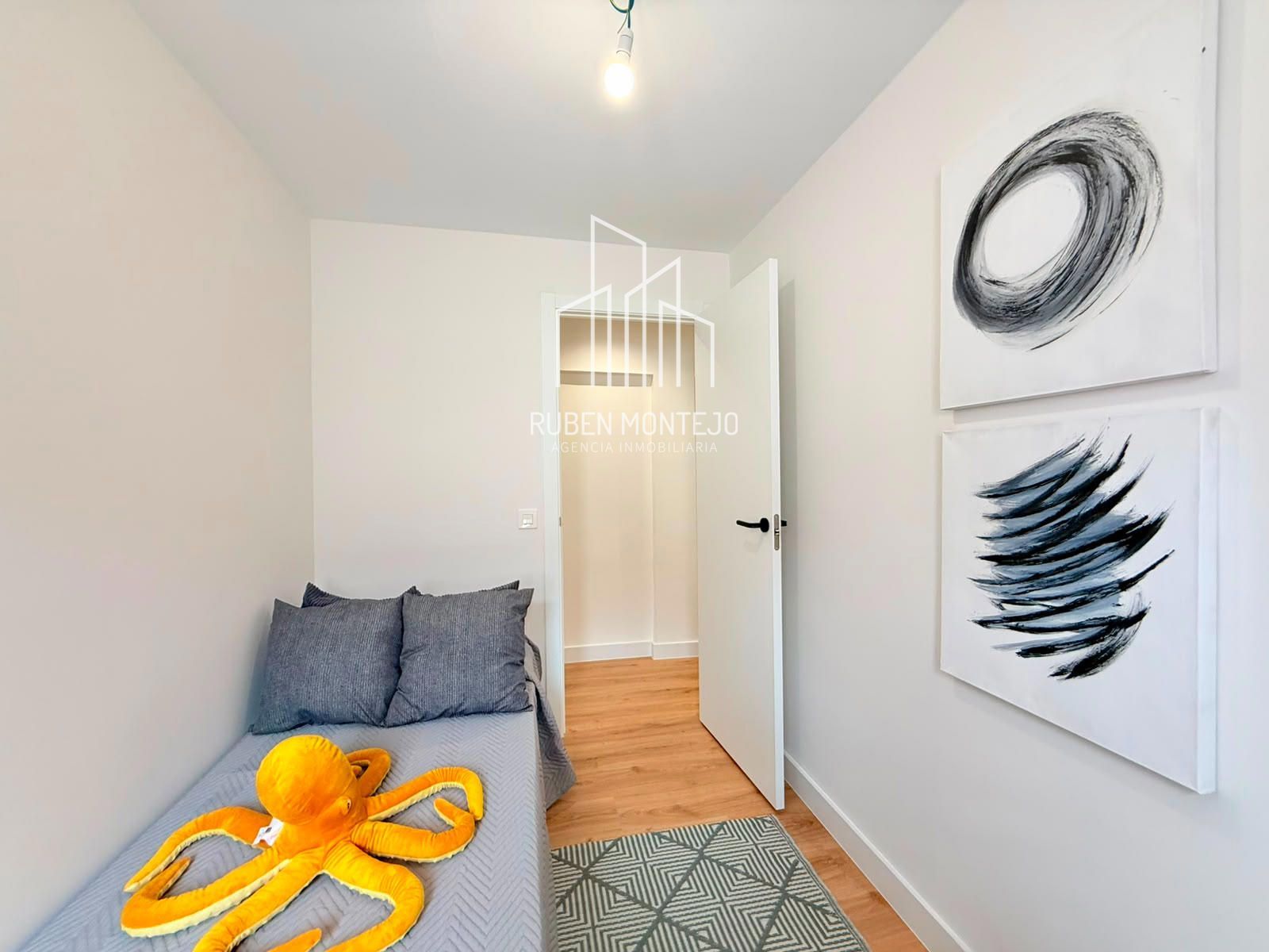 dormitorio 2 - Luminosa Vivienda Totalmente Reformada