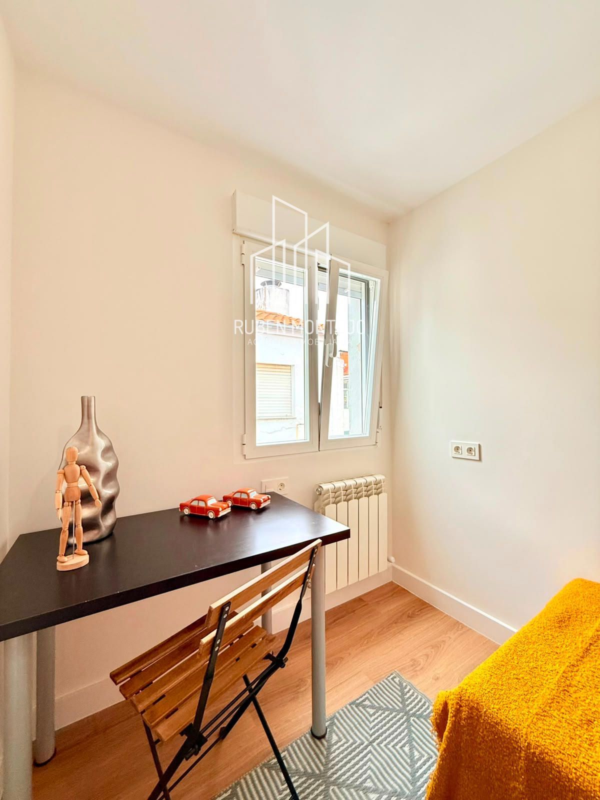 dormitorio 2 - Luminosa Vivienda Totalmente Reformada