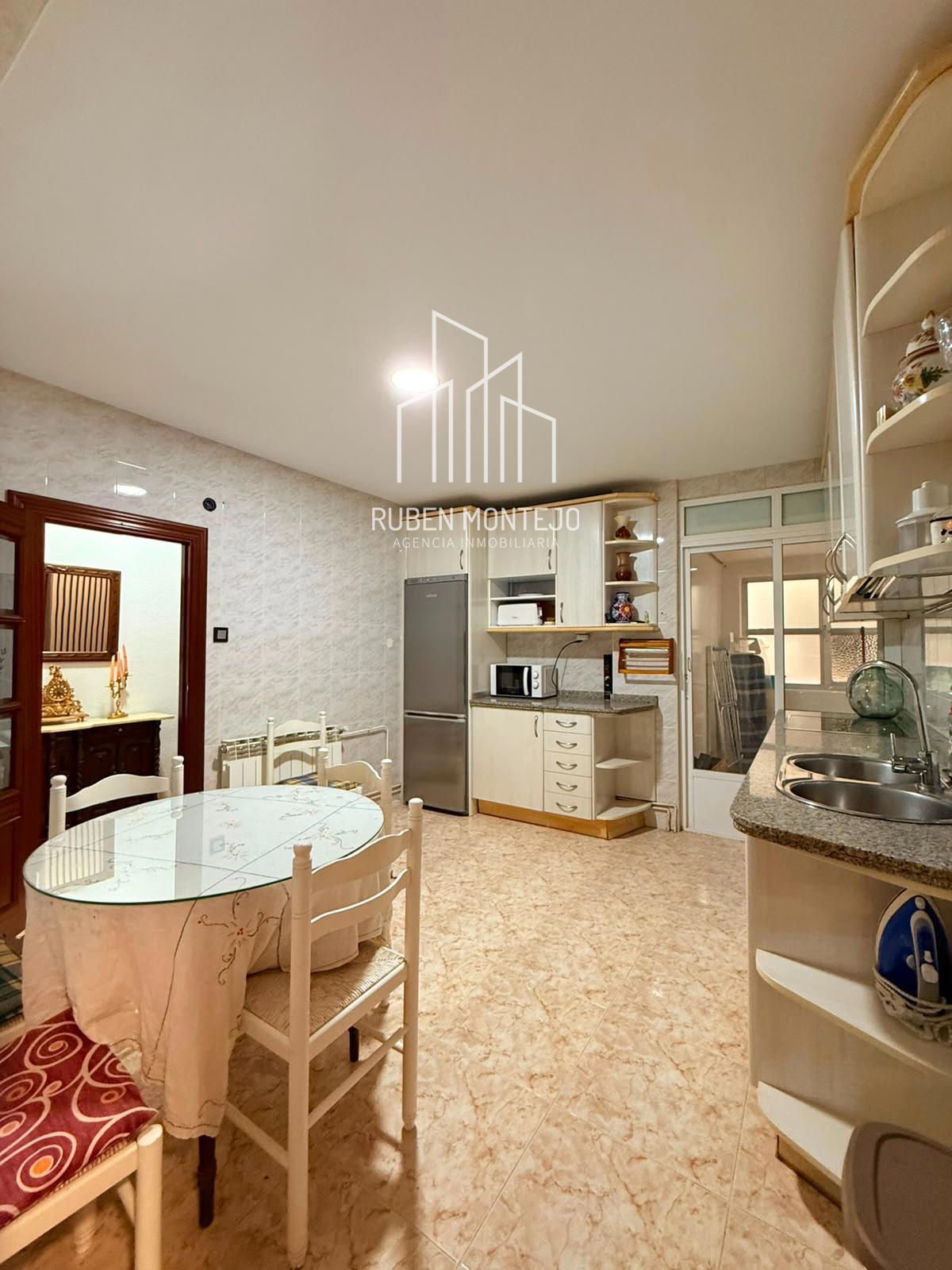 cocina - Alquiler para estudiantes junto Campus