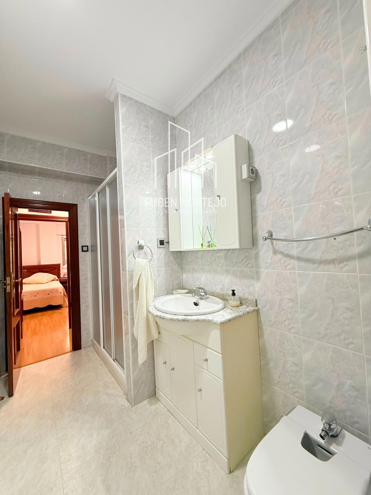 baño - Alquiler para estudiantes junto Campus