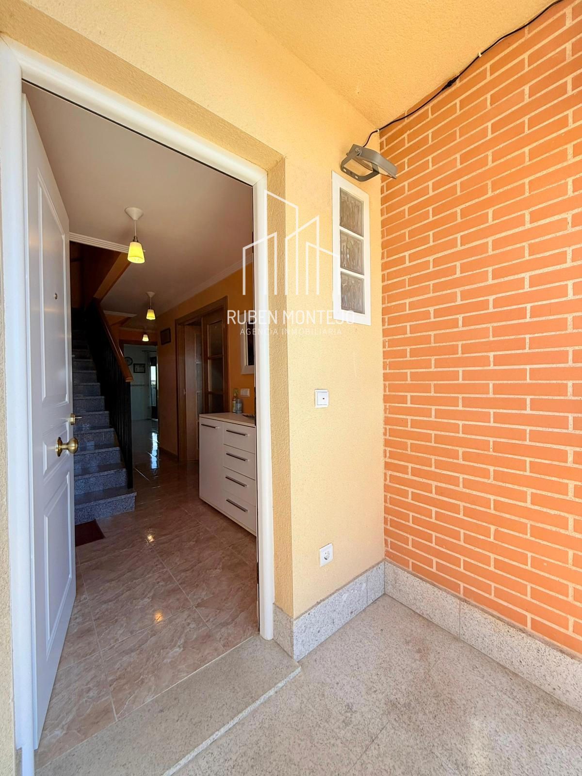 Porche - Impecable Chalet para entrar a vivir