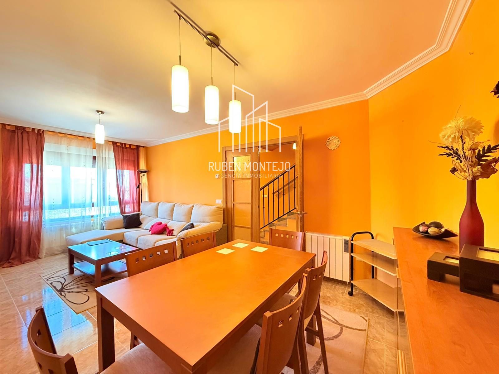 Salón - Impecable Chalet para entrar a vivir