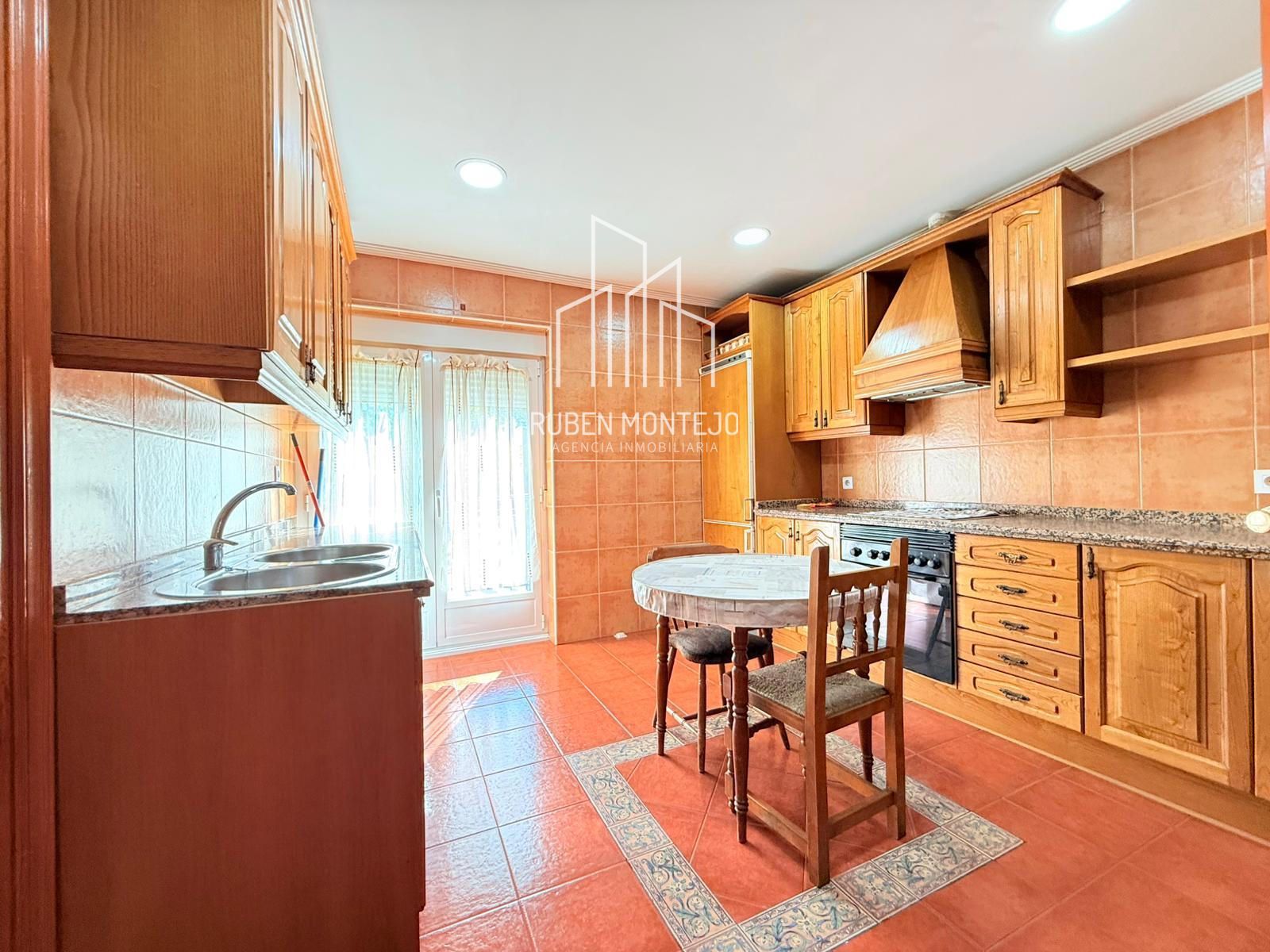 cocina - Piso en alquiler en Salamanca (Pizarrales)