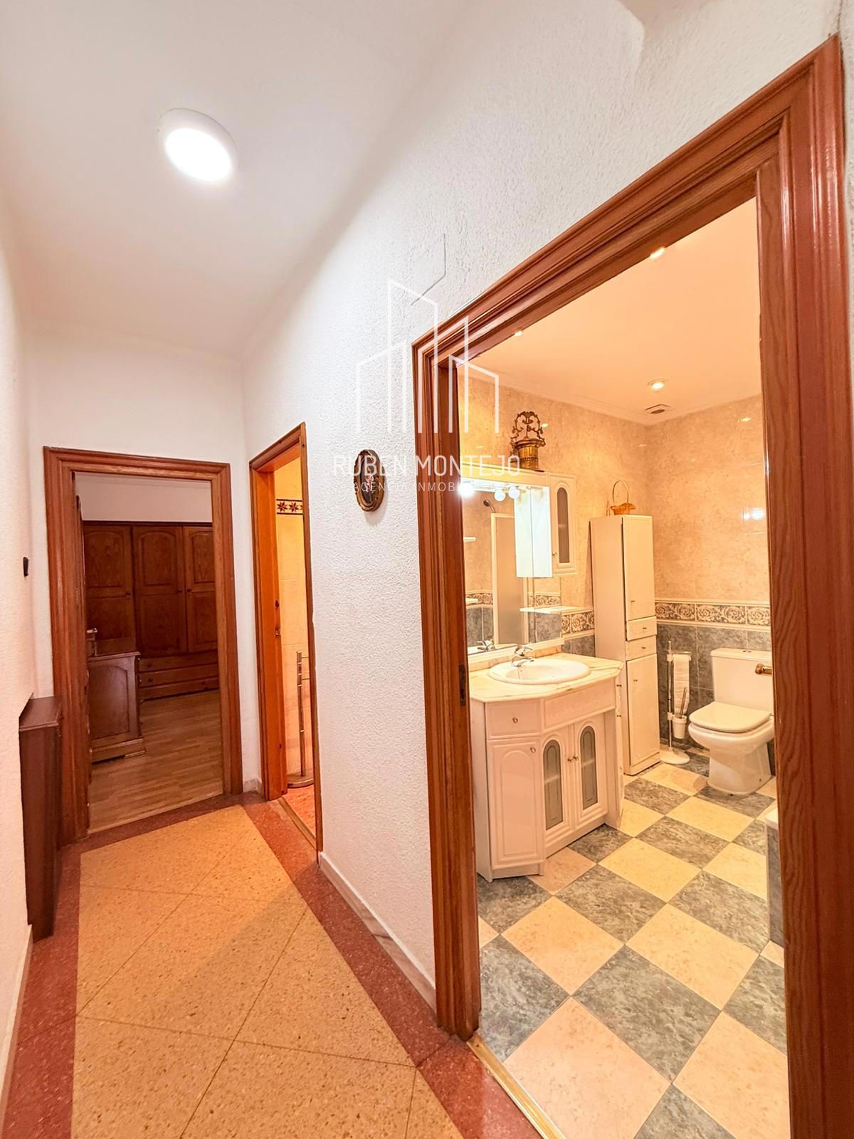 baño - Piso en alquiler en Salamanca (Pizarrales)