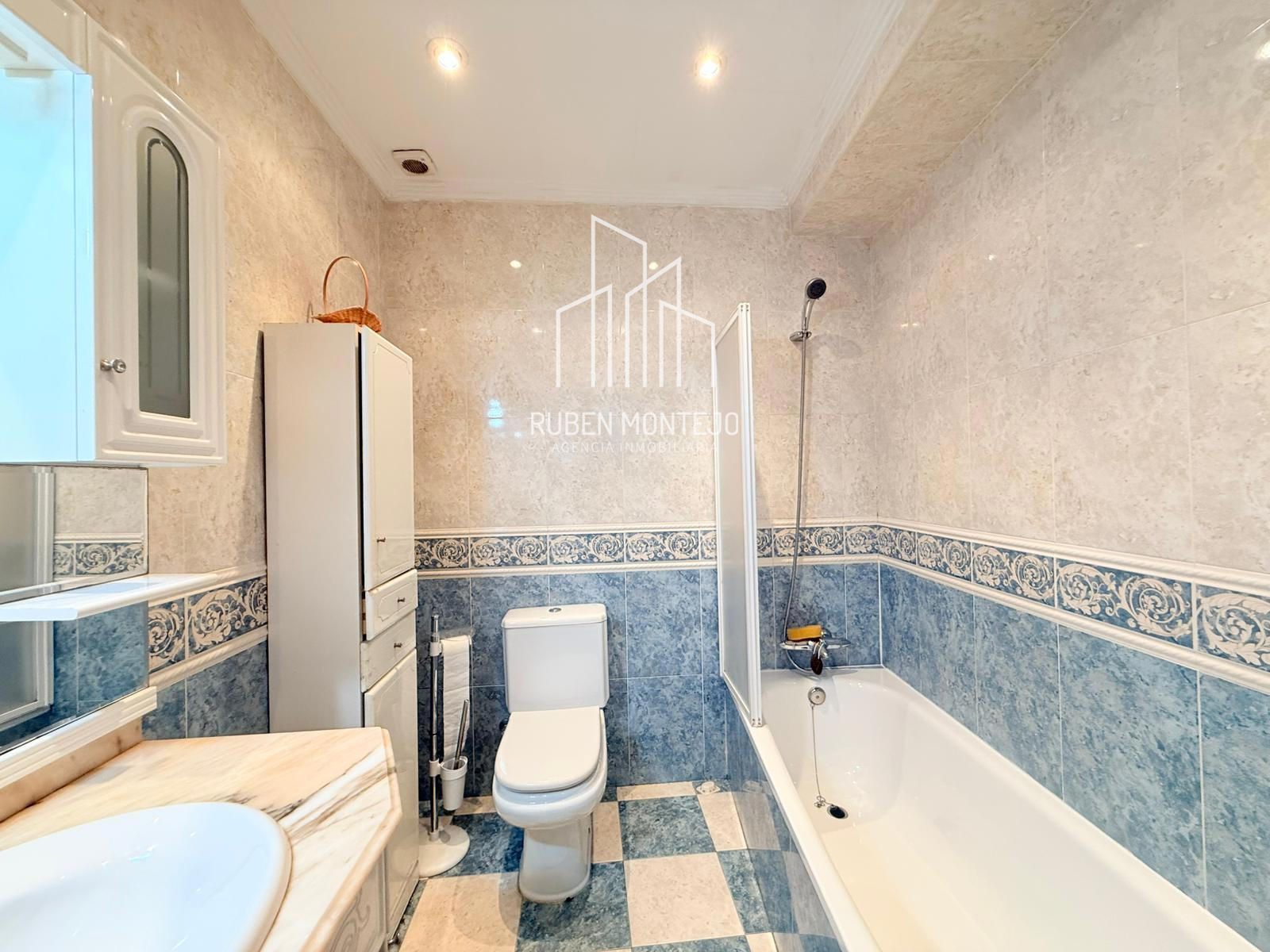 baño 2 - Piso en alquiler en Salamanca (Pizarrales)