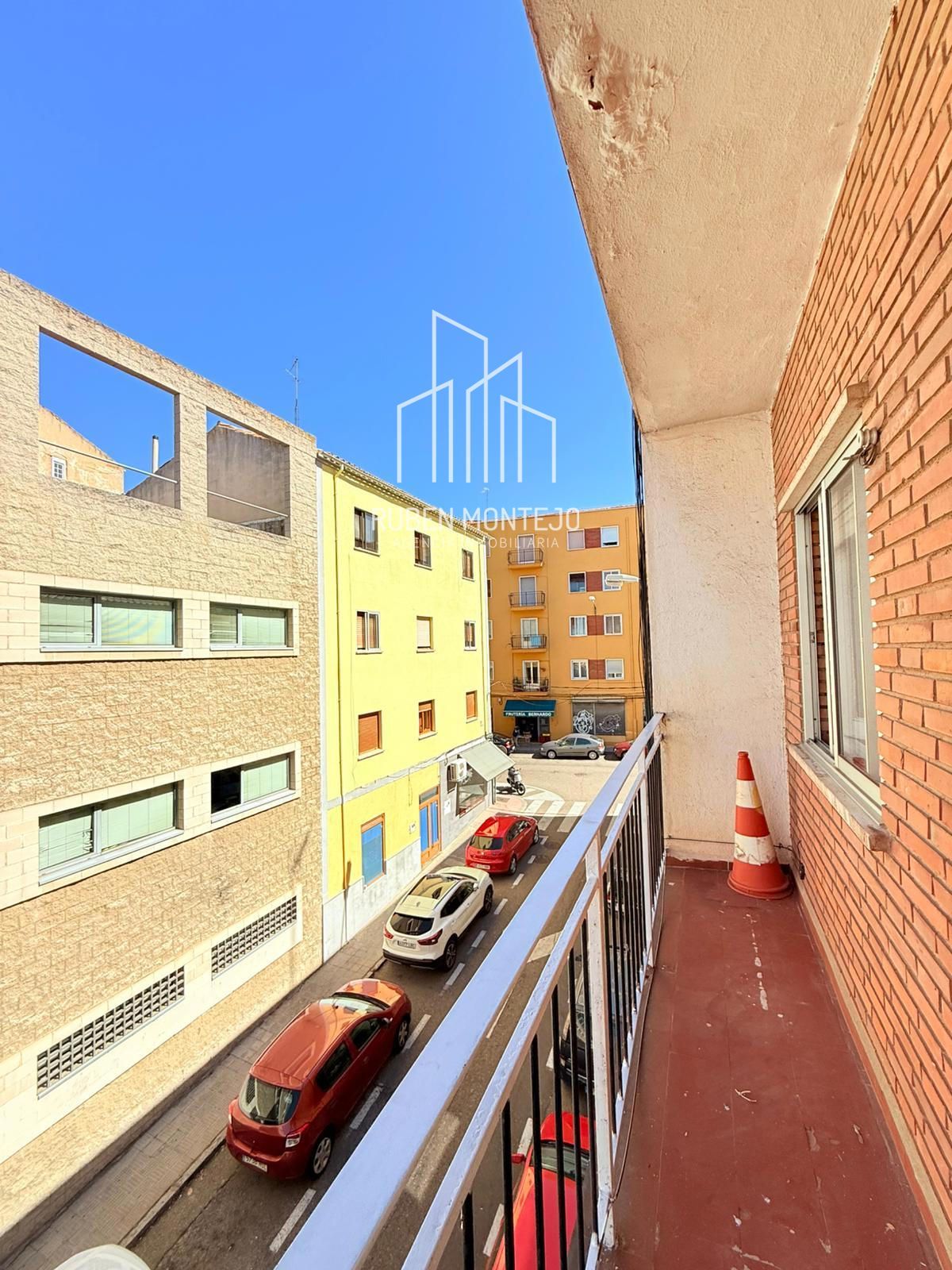 balcón - Habitación en piso compartido junto Campus Universitario