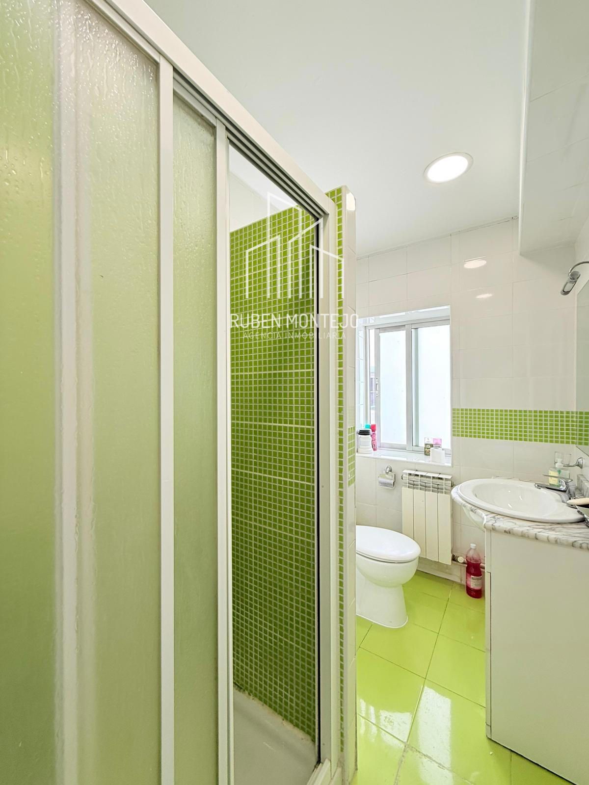 baño - Habitación en piso compartido junto Campus Universitario