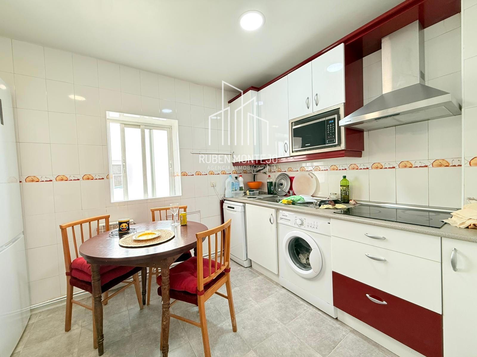 cocina - Habitación en piso compartido junto Campus Universitario