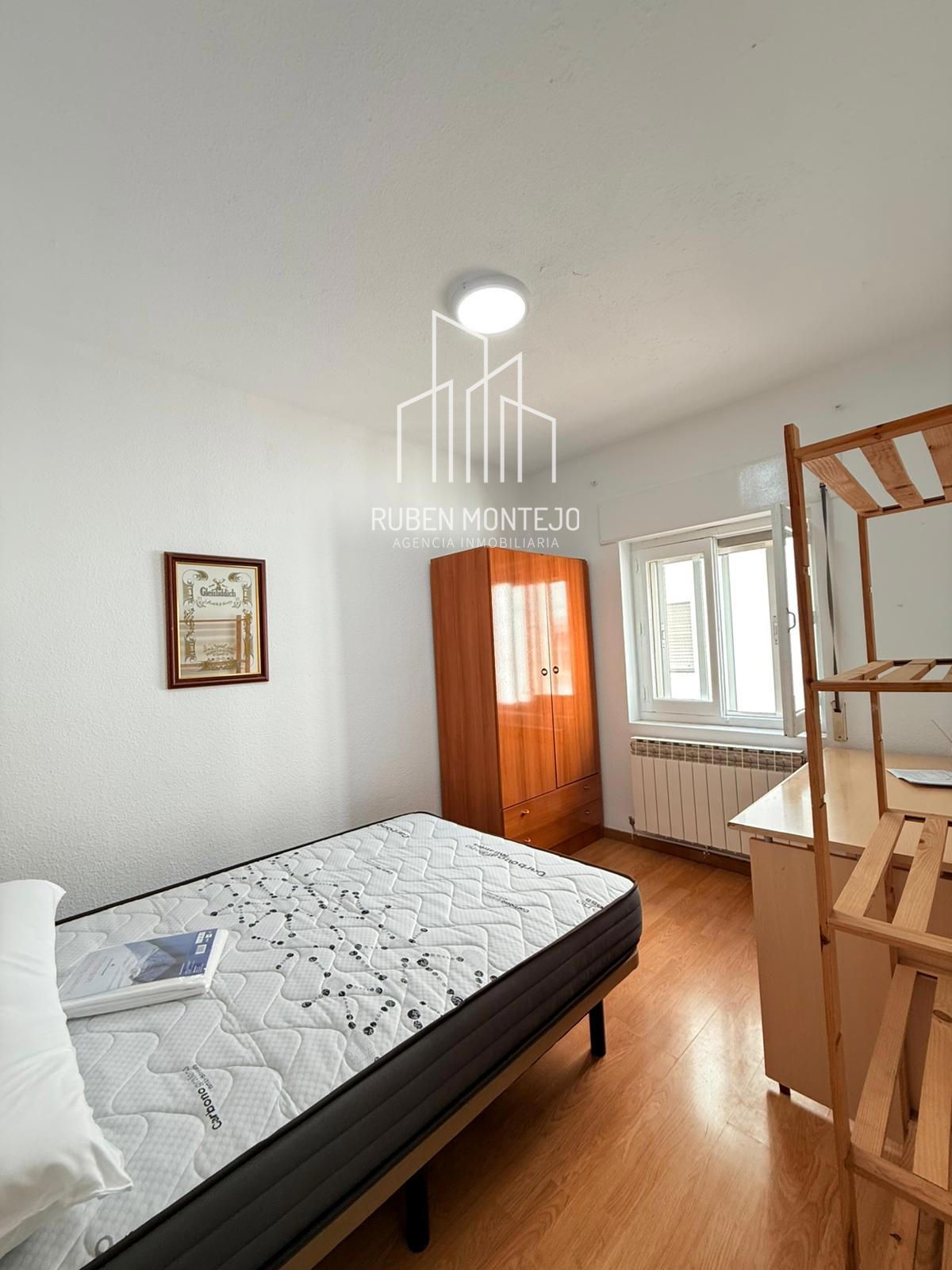 dormitorio 3 - Habitación en piso compartido junto Campus Universitario