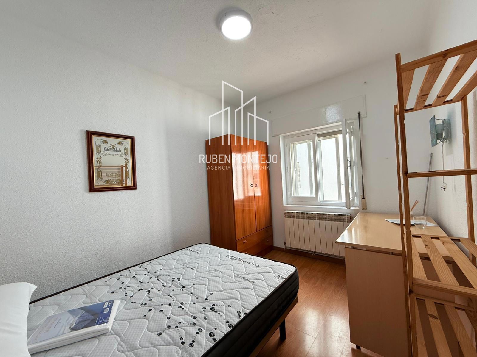 dormitorio 3 - Habitación en piso compartido junto Campus Universitario