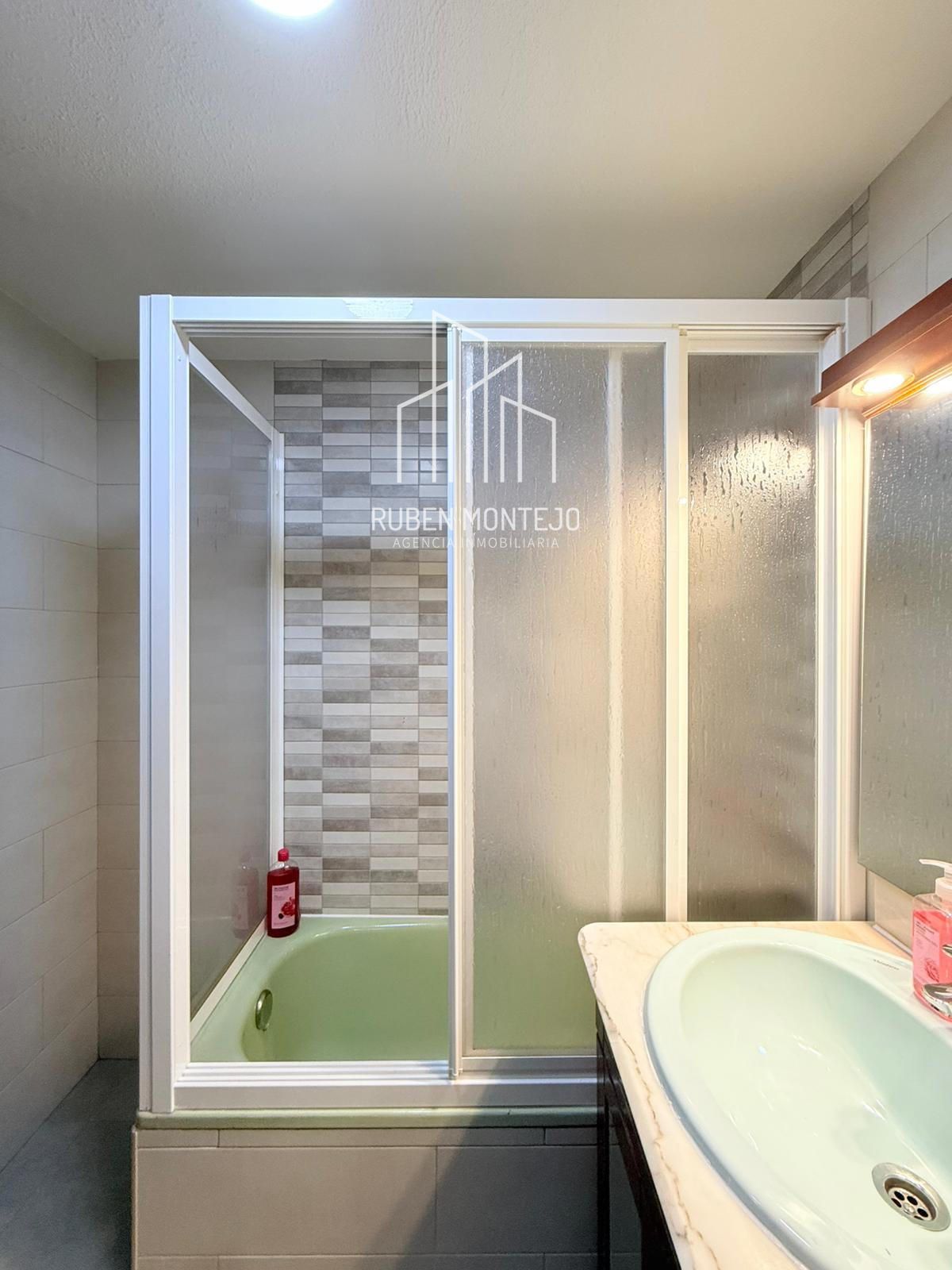 baño - Luminosa vivienda en Fernando de la Peña