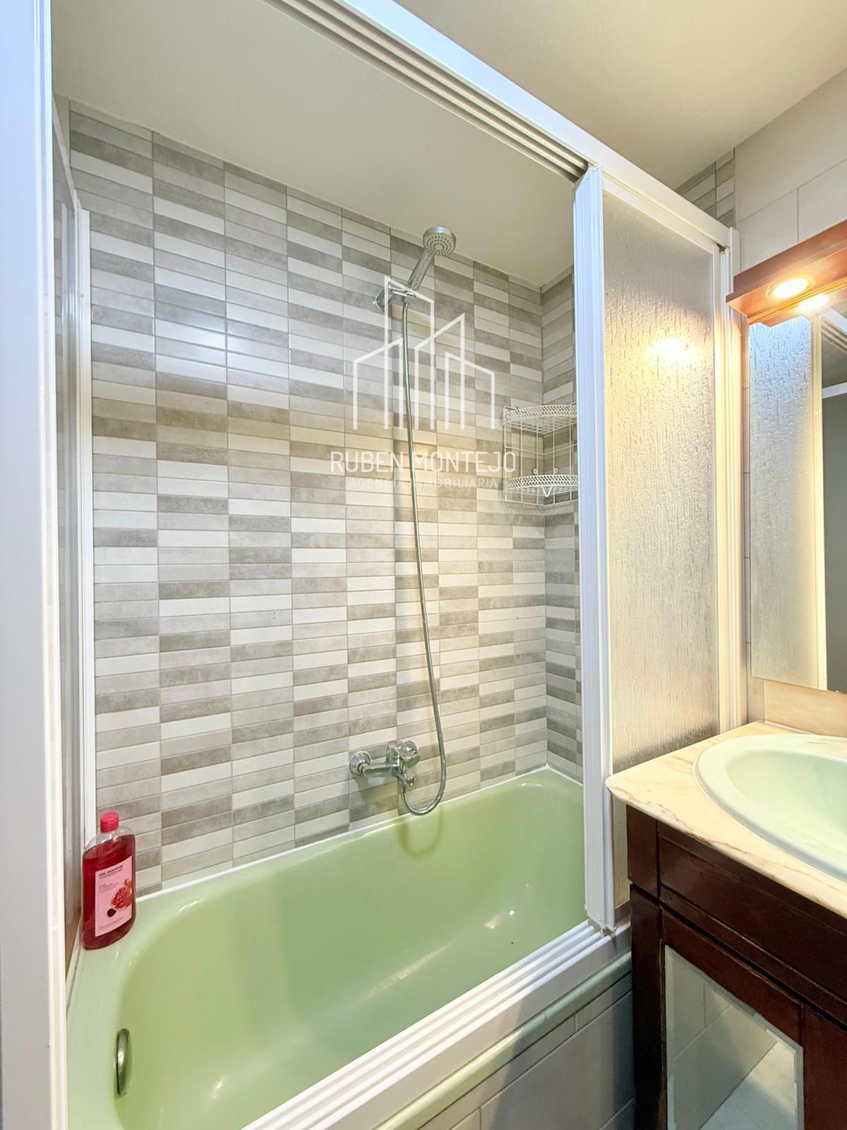 baño - Luminosa vivienda en Fernando de la Peña