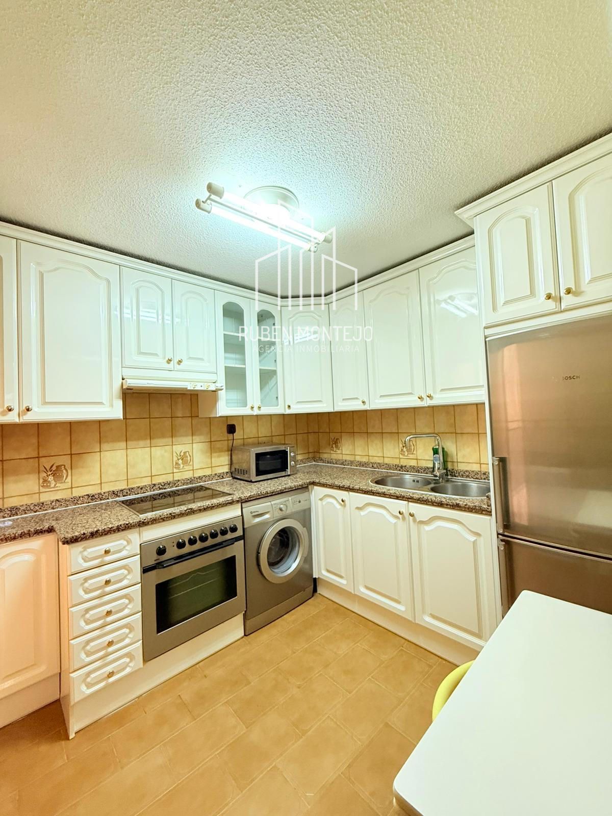 cocina - Luminosa vivienda en Fernando de la Peña