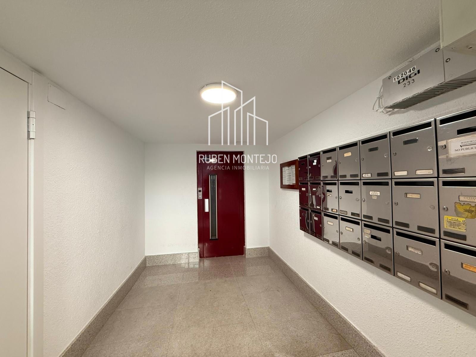 ascensor - Luminosa vivienda en Fernando de la Peña