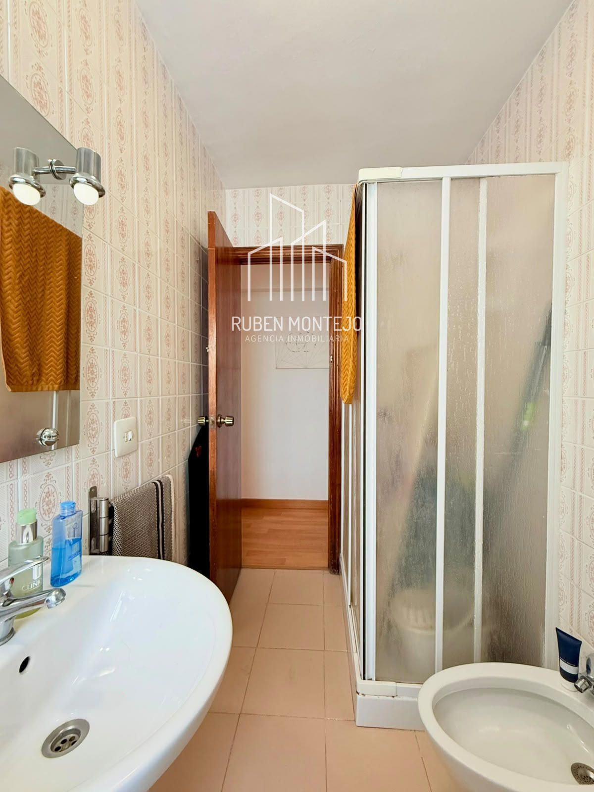 Baño - Luminosa vivienda junto Avenida de Villamayor