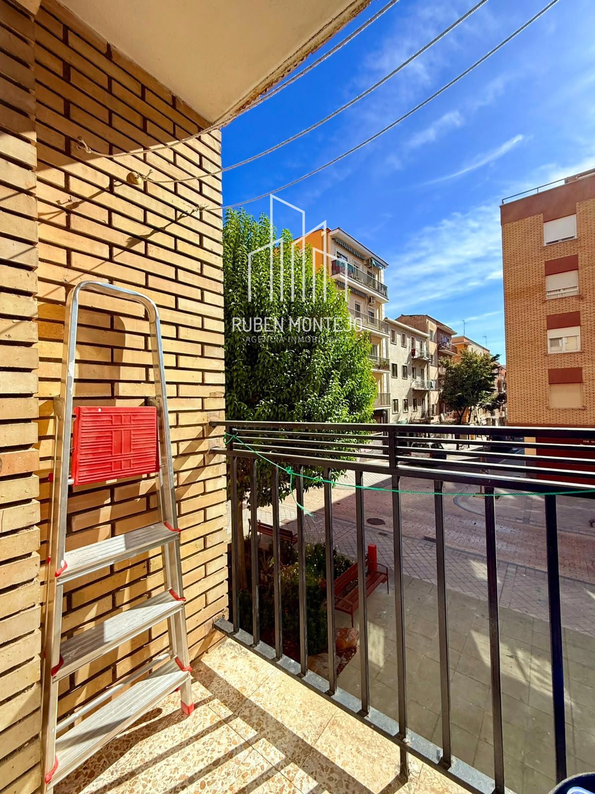 balcón - LUMINOSA VIVIENDA TODA EXTERIOR