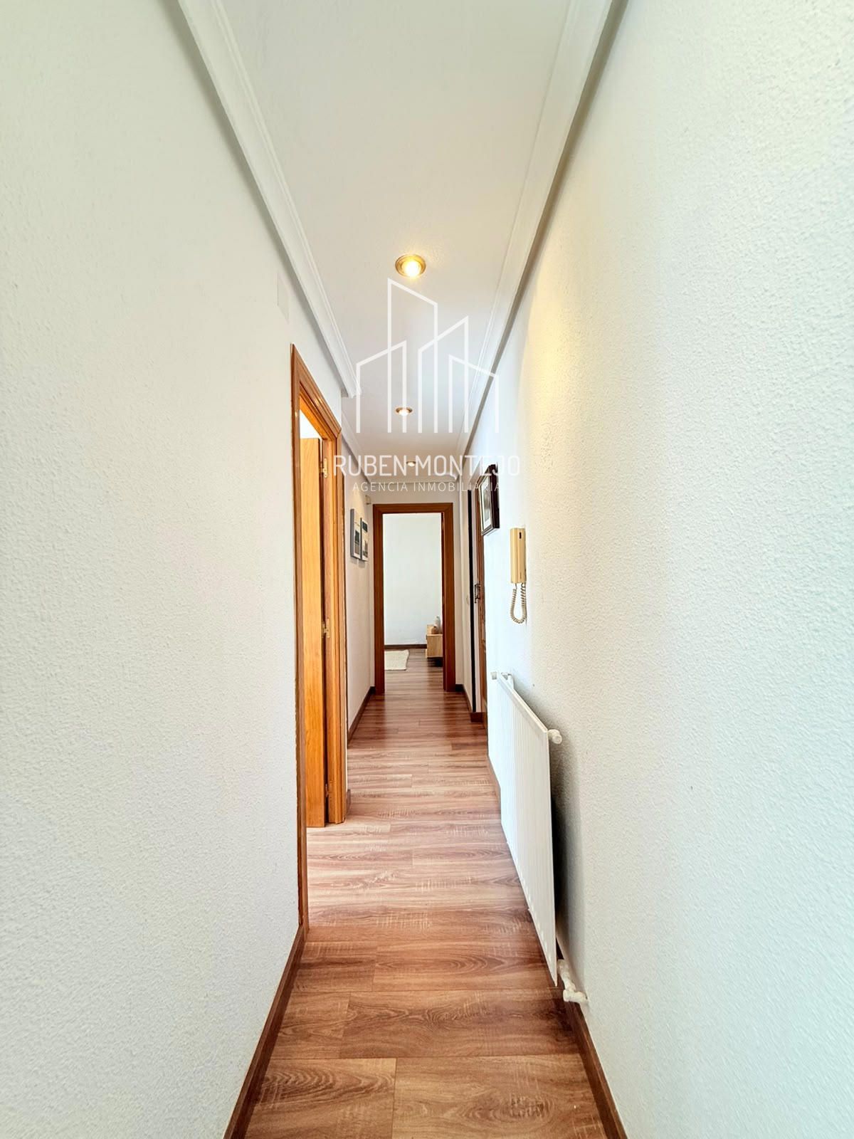 pasillo - LUMINOSA VIVIENDA TODA EXTERIOR