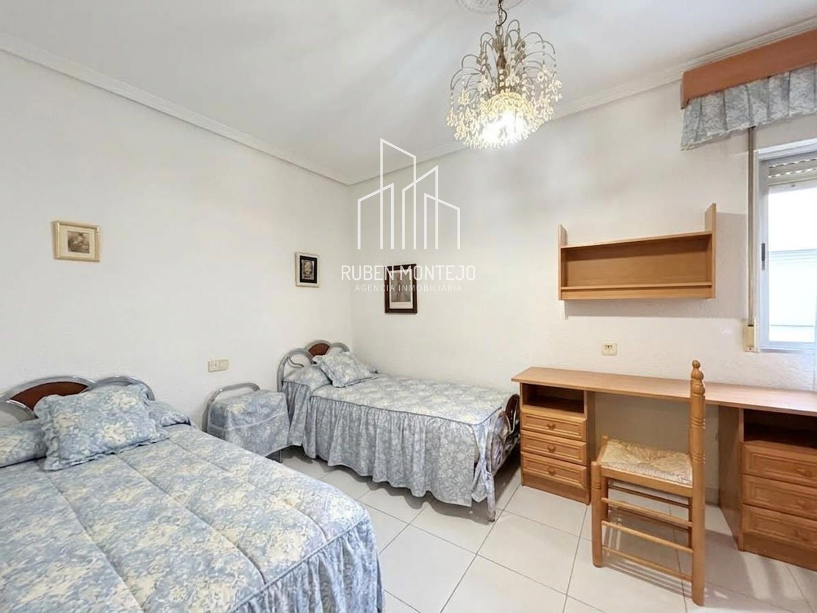Dormitorio 3 - AMPLIA VIVIENDA EN PRIMER TRAMO AV VILLAMAYOR