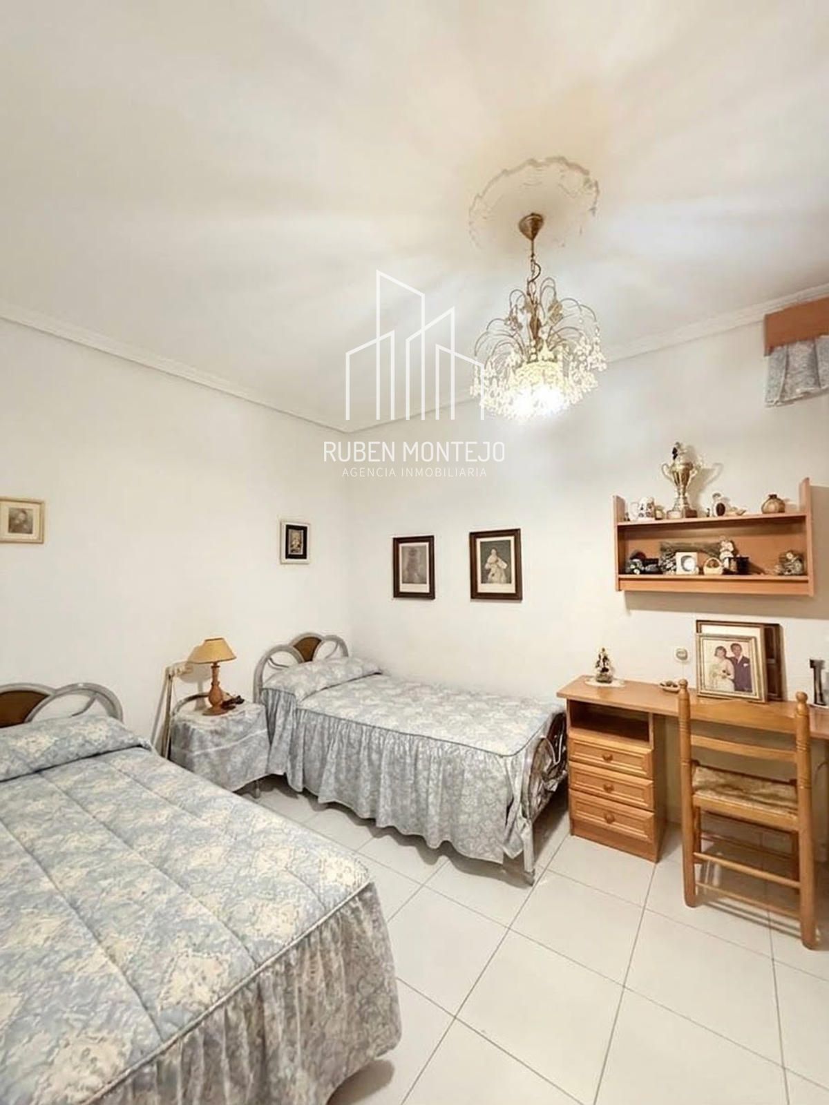 Dormitorio 3 - AMPLIA VIVIENDA EN PRIMER TRAMO AV VILLAMAYOR
