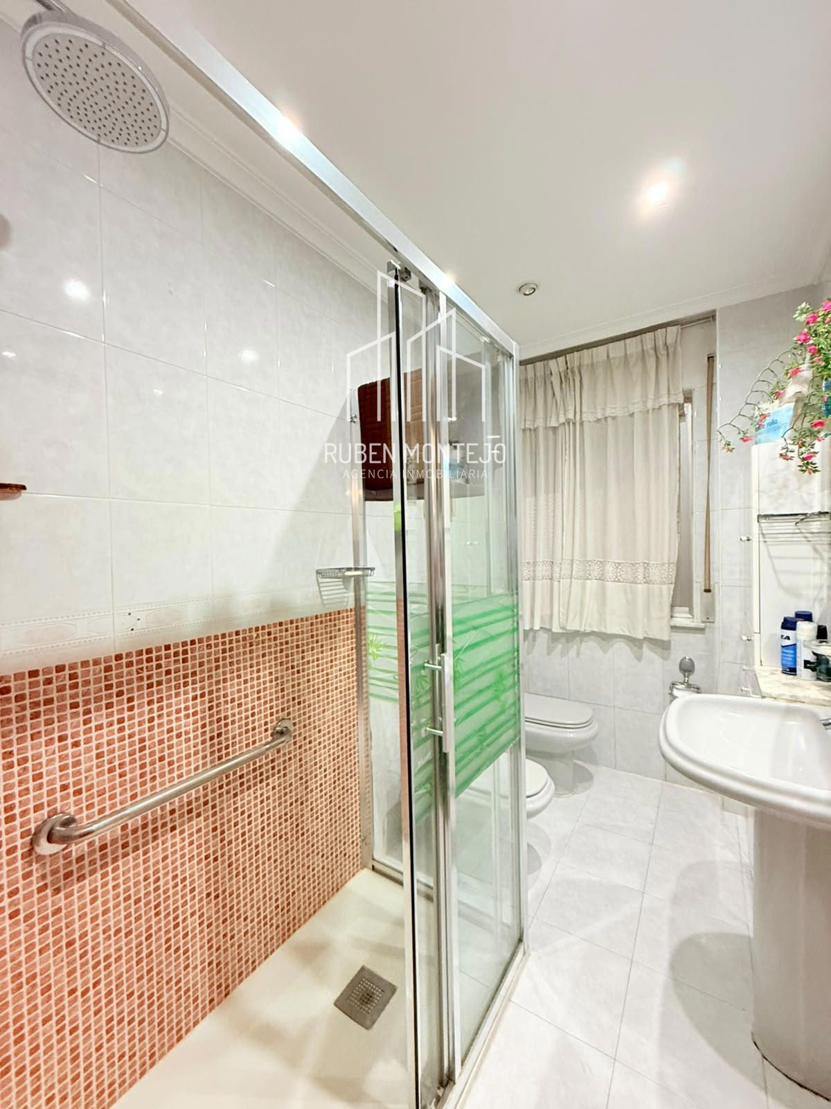 baño 2 - AMPLIA VIVIENDA EN PRIMER TRAMO AV VILLAMAYOR