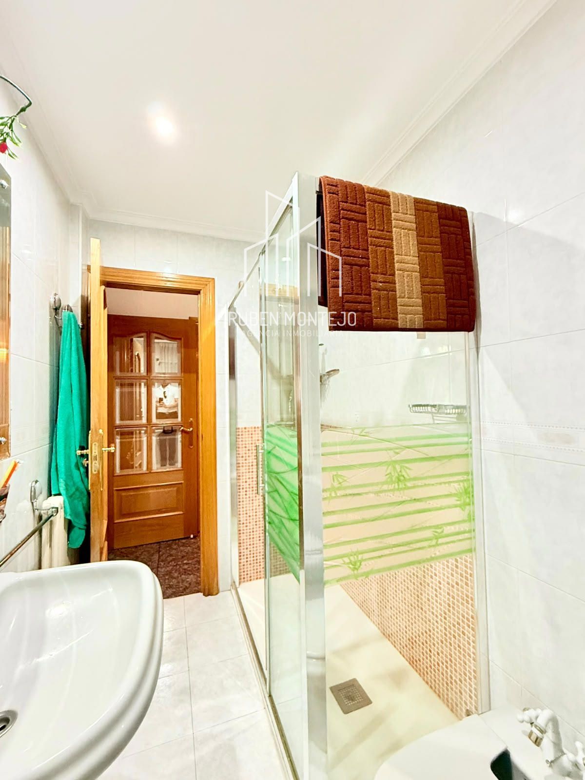 baño 2 - AMPLIA VIVIENDA EN PRIMER TRAMO AV VILLAMAYOR