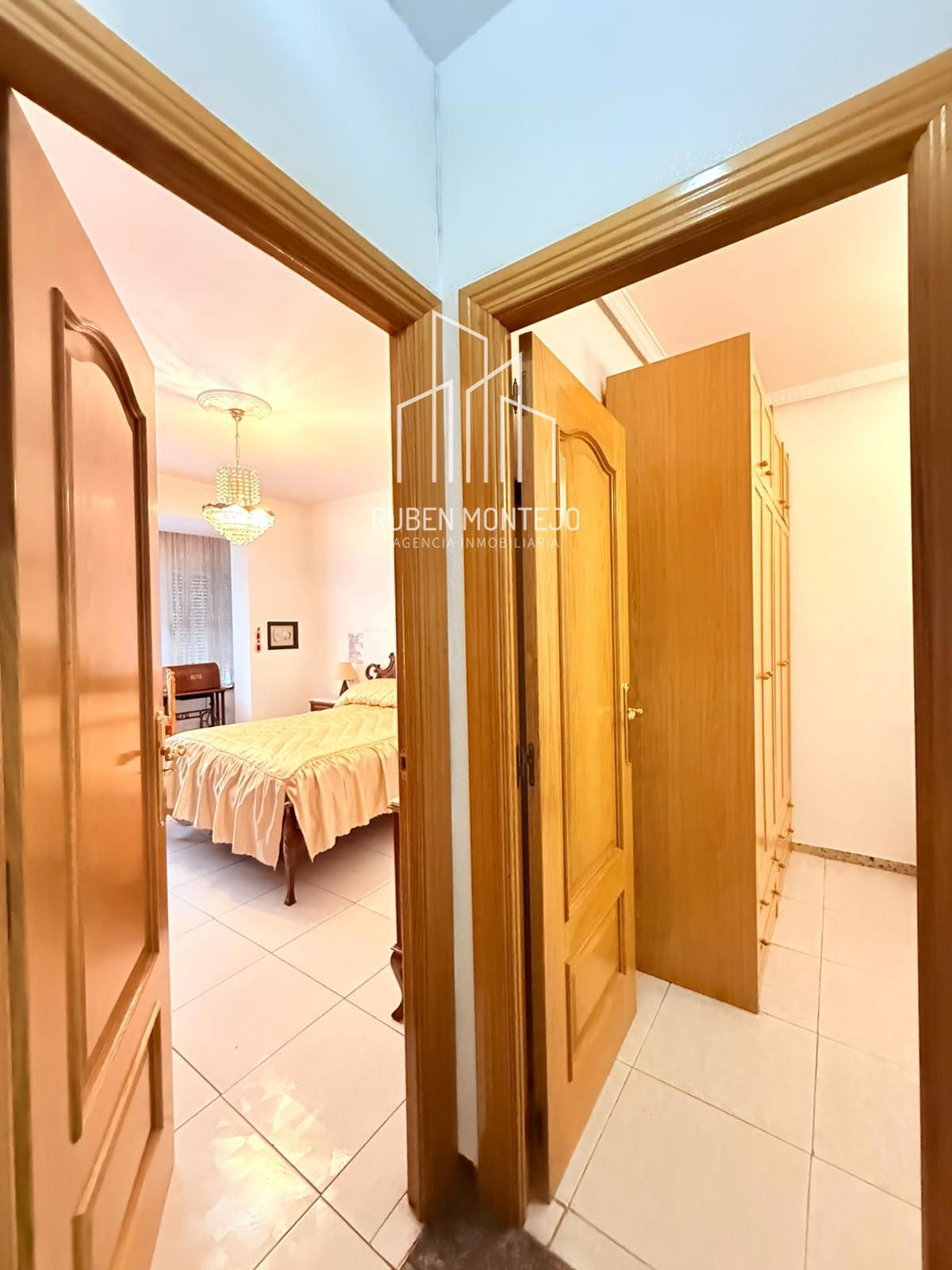AMPLIA VIVIENDA EN PRIMER TRAMO AV VILLAMAYOR - Foto 45