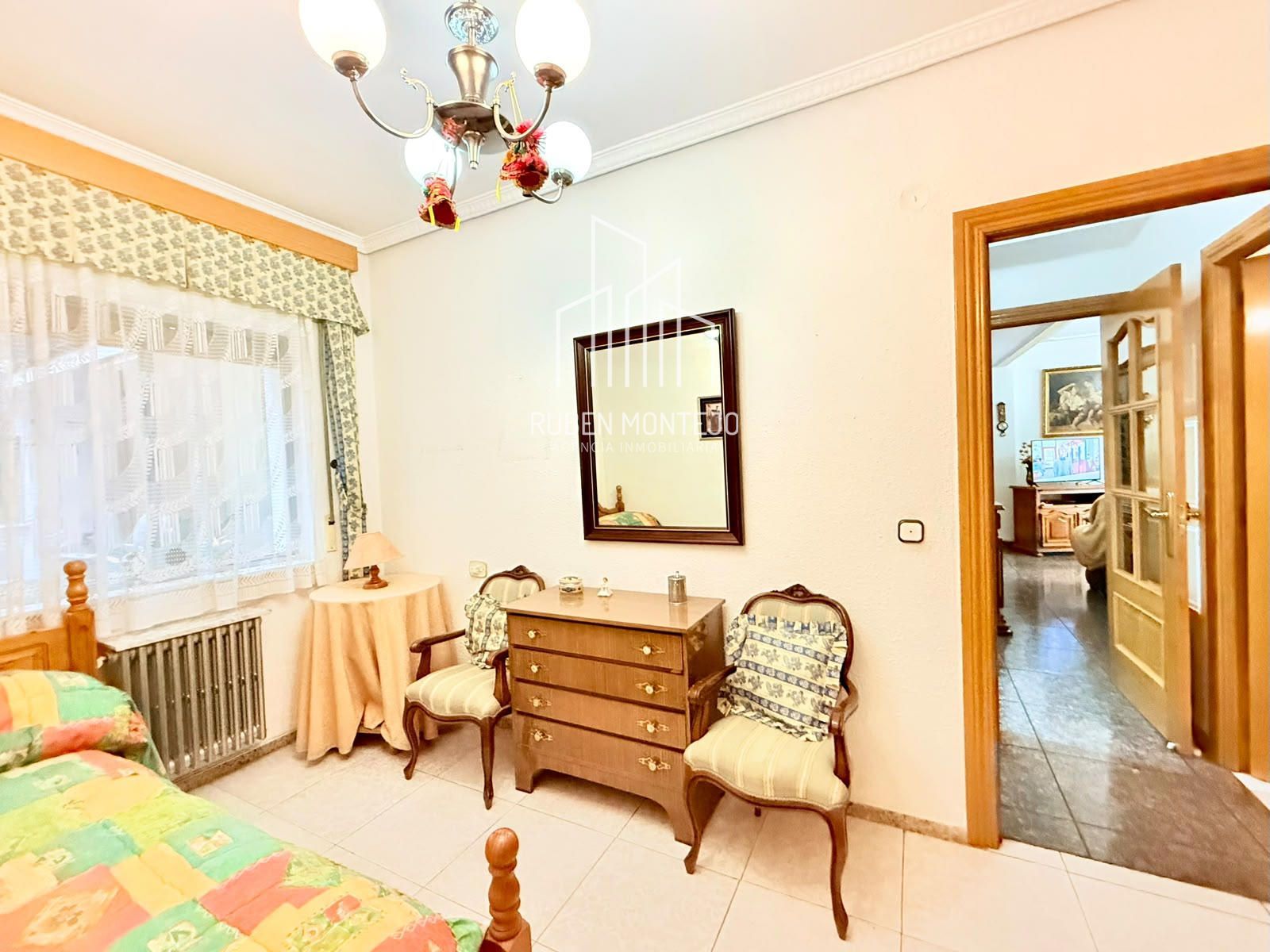 Dormitorio 4 - AMPLIA VIVIENDA EN PRIMER TRAMO AV VILLAMAYOR