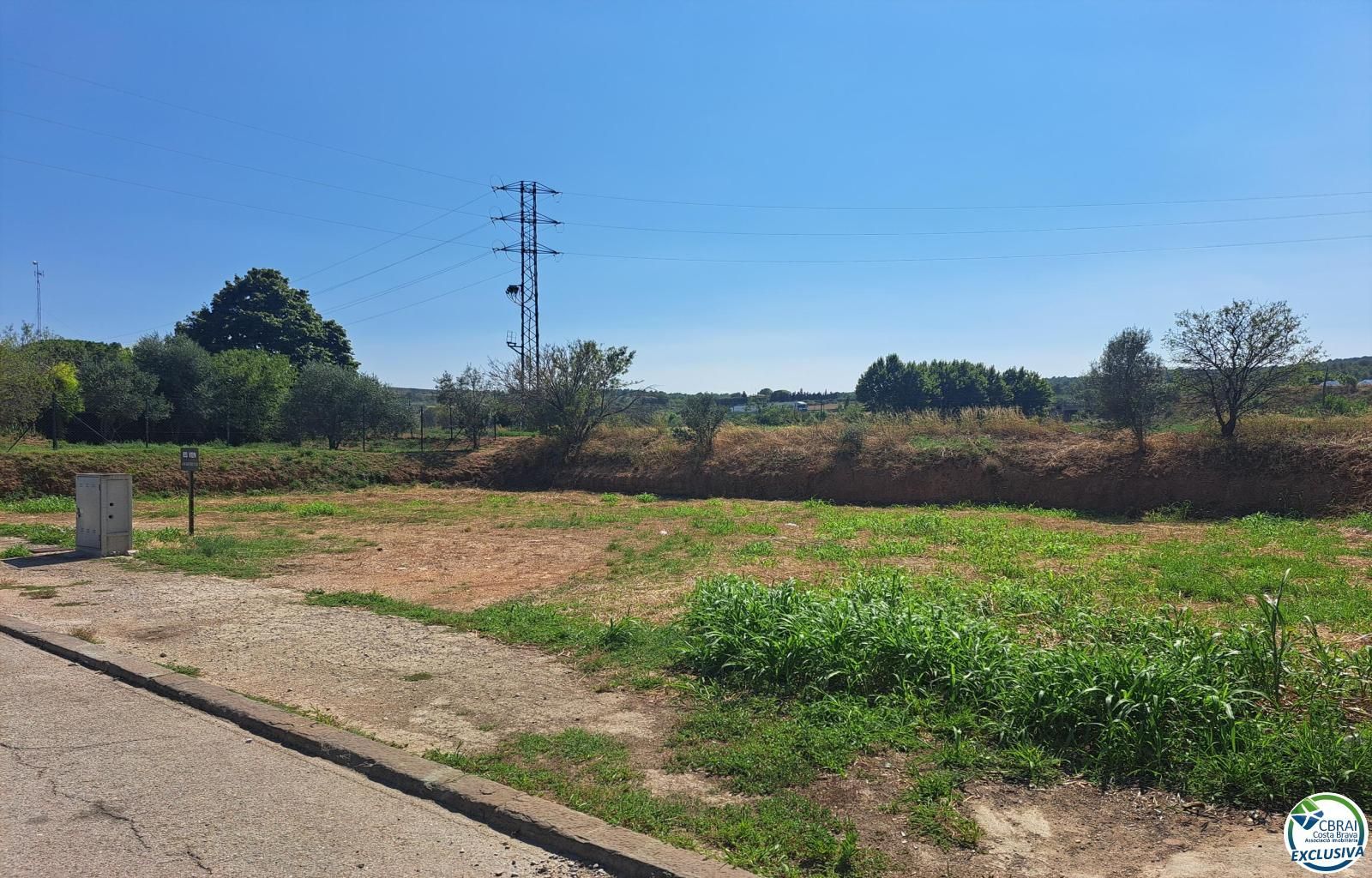 Grundstück zu verkaufen Llers, Girona. Ref: 3556. Immo Rubi Julia