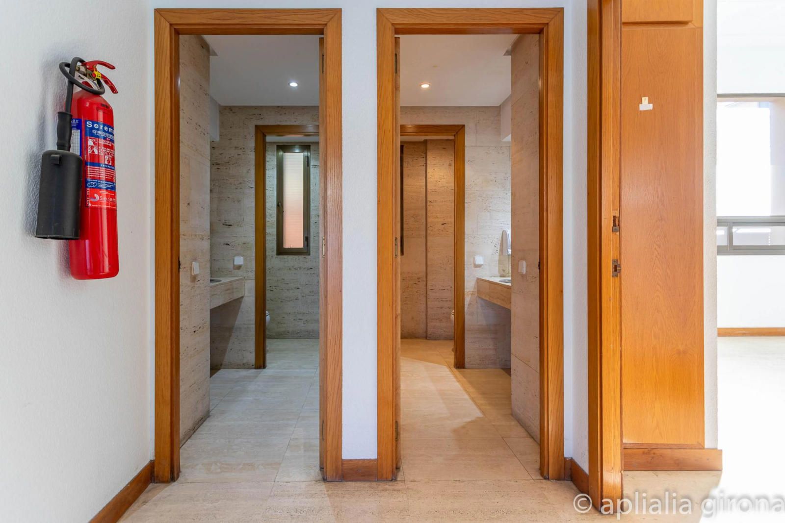 Local en venta  Girona  15/24