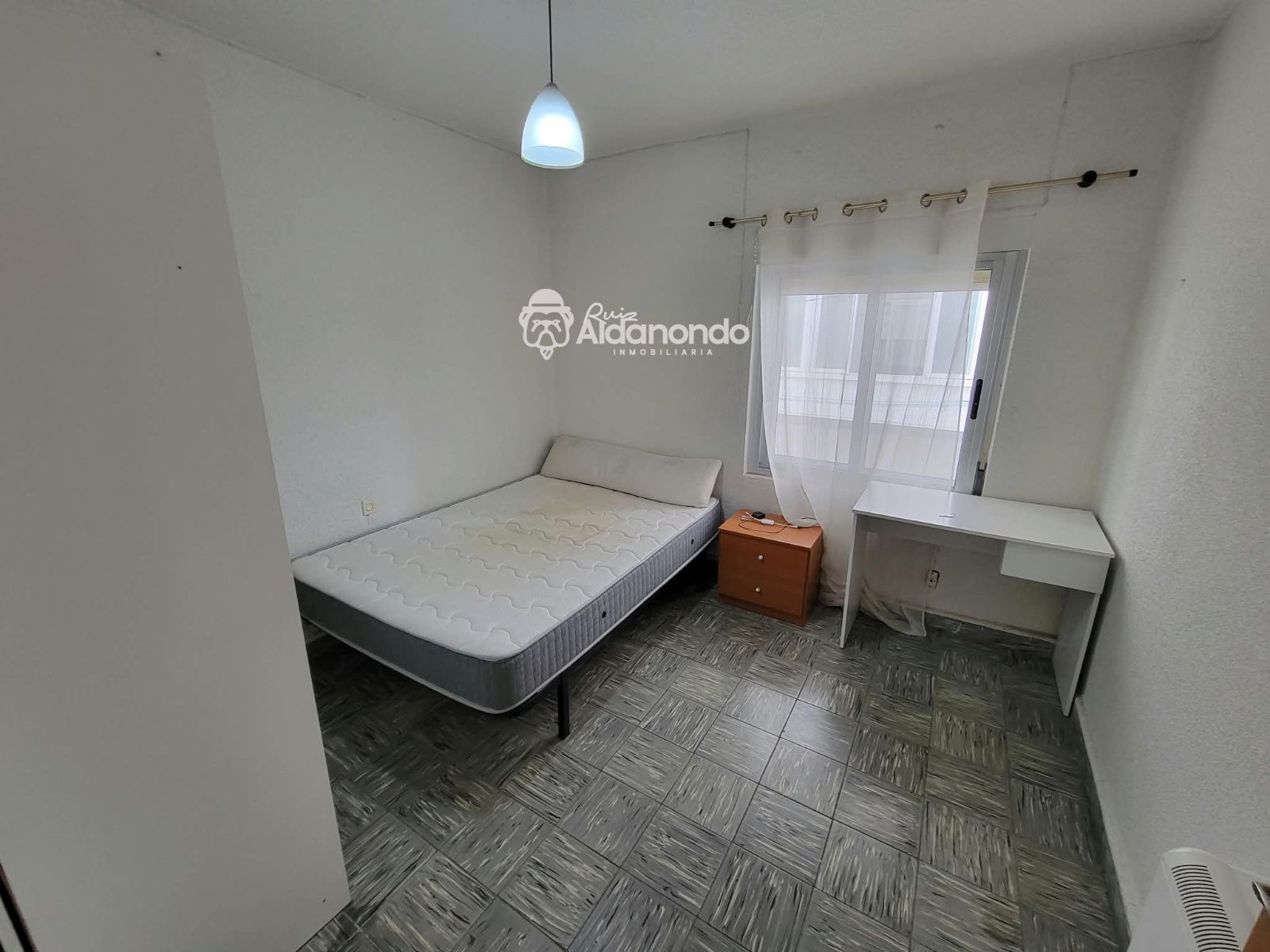 PISO DE 4 DORMITORIOS CON VISTAS A LA CATEDRAL - Foto 6
