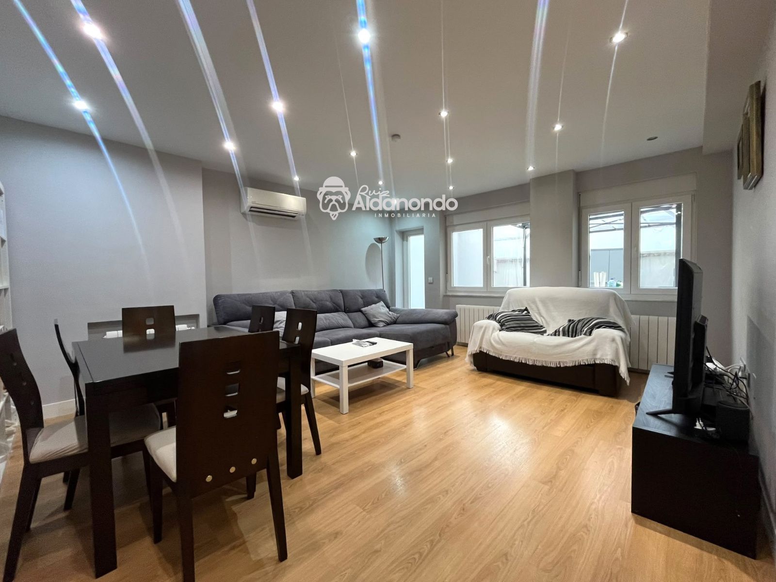 VIVIENDA REFORMADA EN PLENO CENTRO DE SALAMANCA - Foto 2