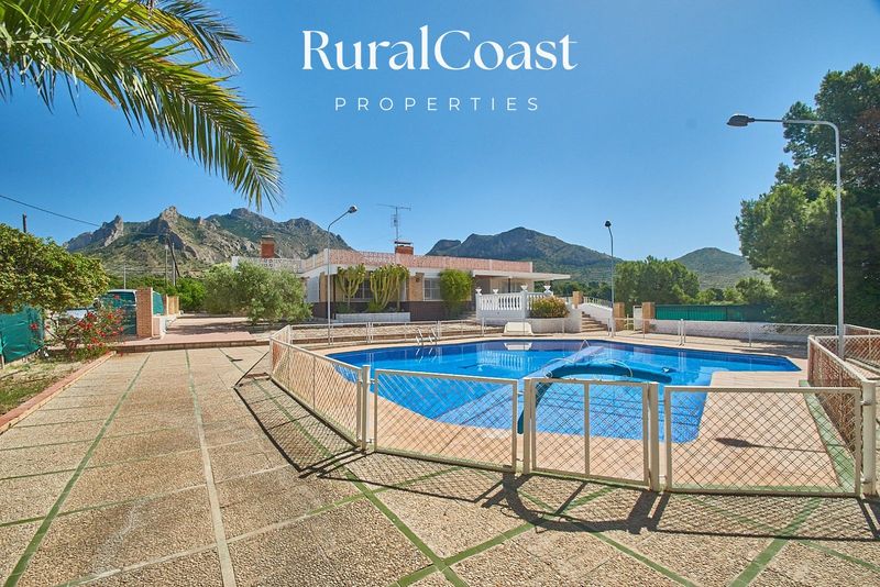 Detached Villa for sale Busot, Alicante. Ref: 3259. Ruralcoast Properties